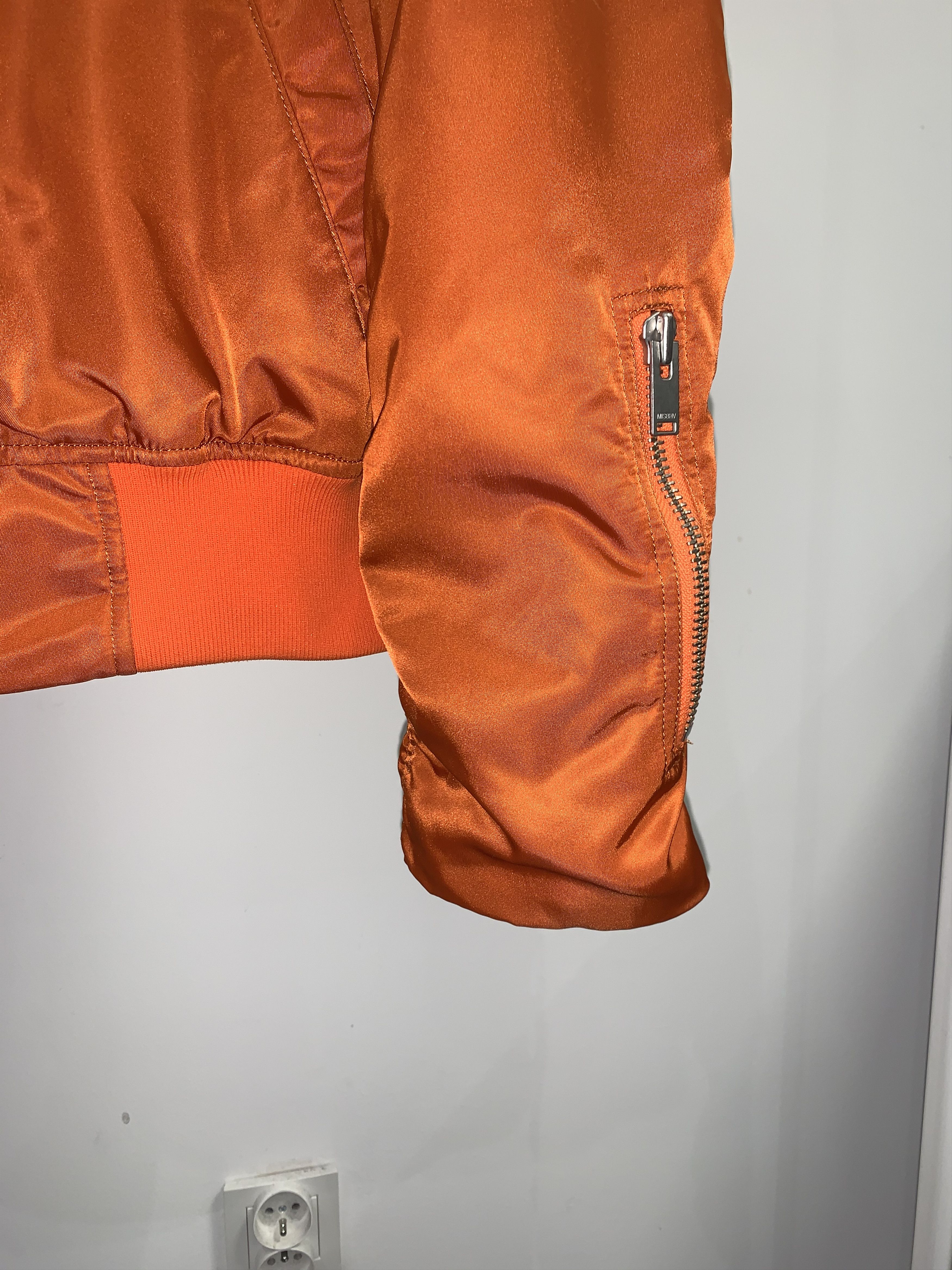 Misbhv AW18 MISBHV Big Logo Orange Bomber Jacket Size US S / EU 44-46 / 1 - 8 Thumbnail