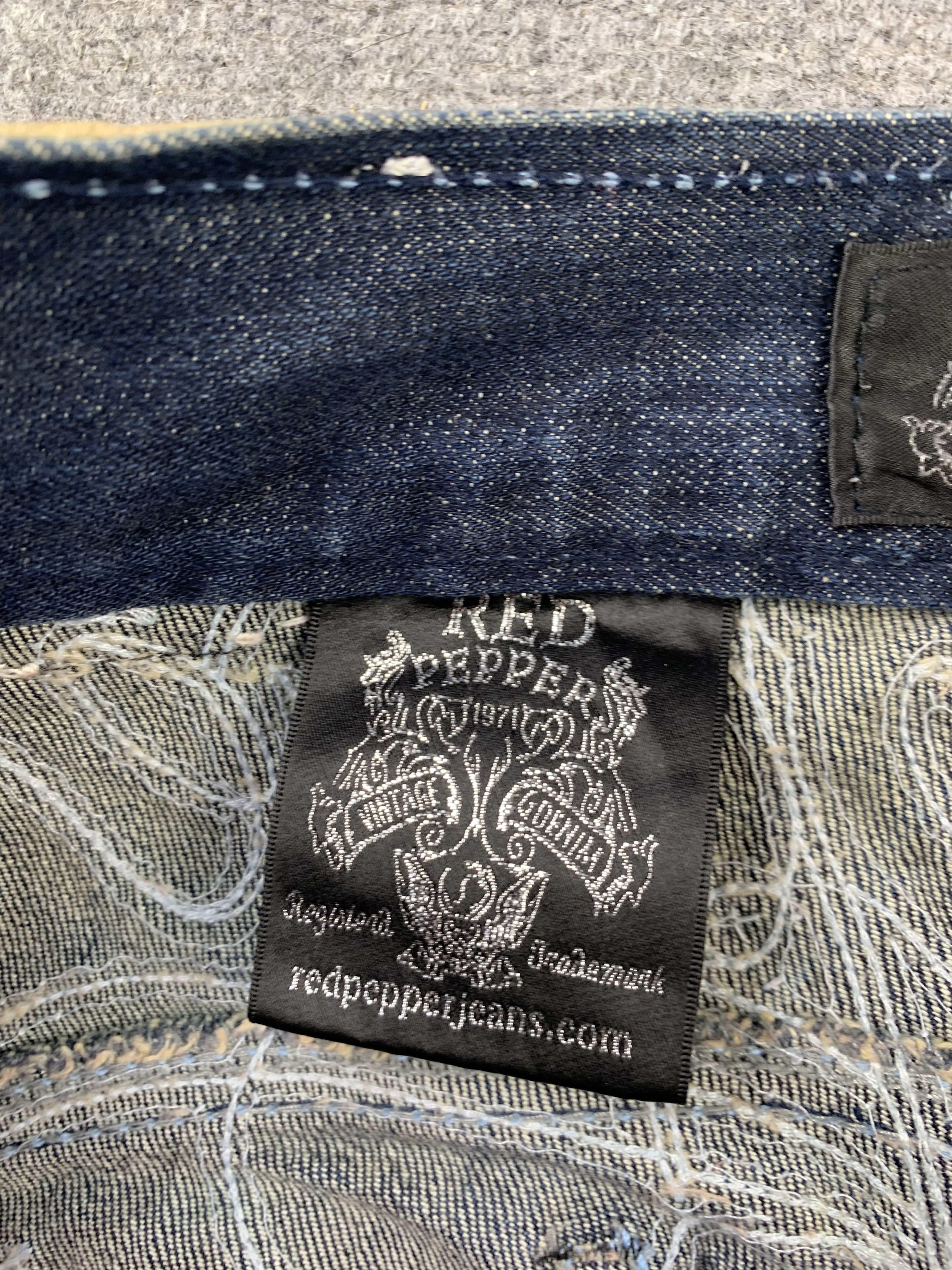 Vintage Vintage Red Pepper Spellout Faded Blue Jeans Size US 36 / EU 52 - 13 Thumbnail