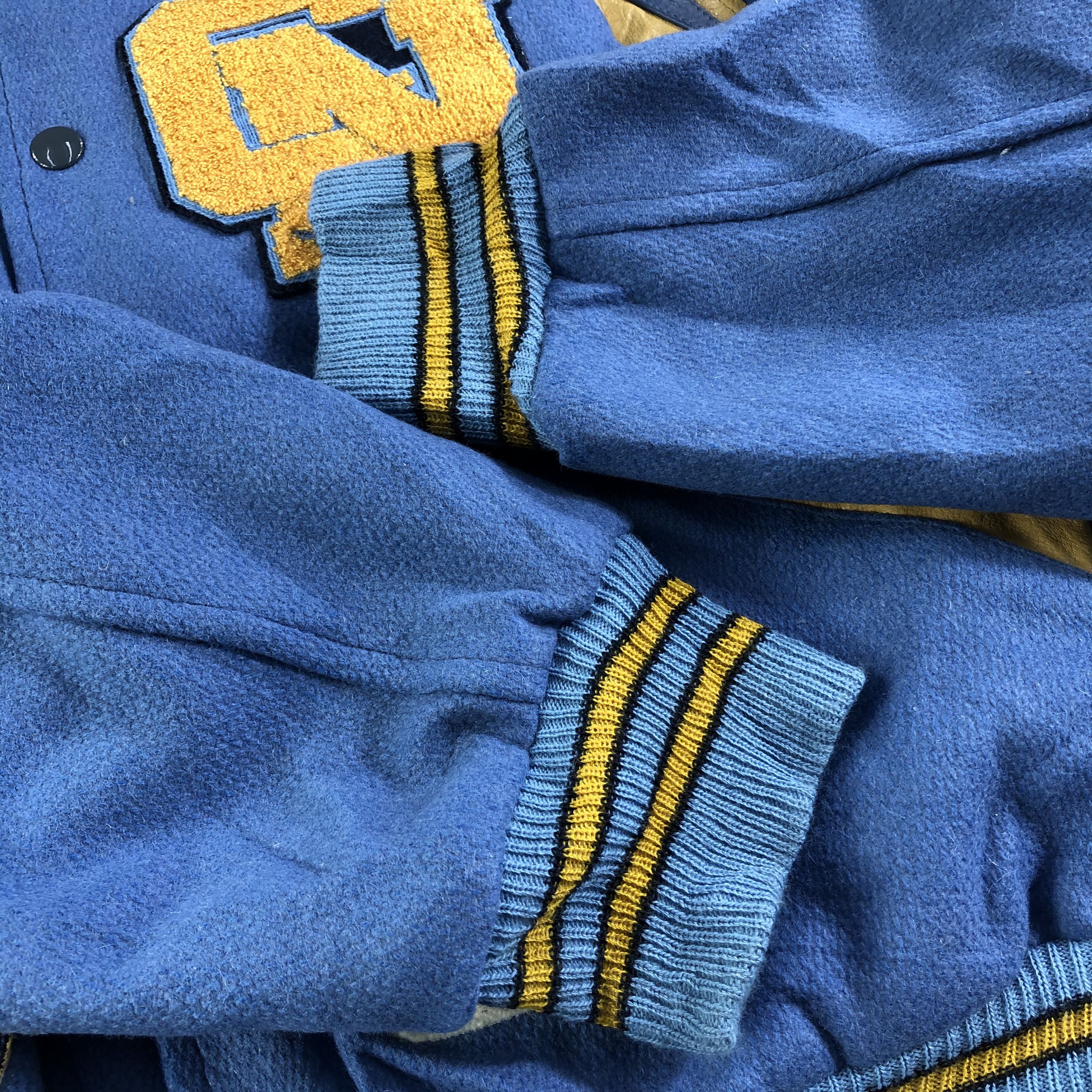 Vintage Vintage Classic Nouveau Varsity Jacket-M342 Size US L / EU 52-54 / 3 - 4 Thumbnail
