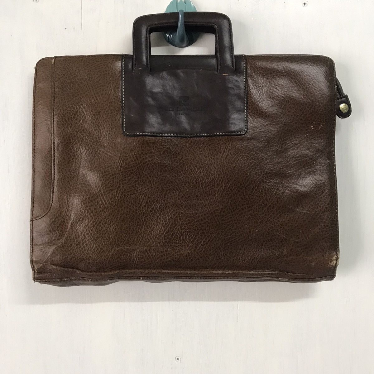 Leather × TED LAPIDUS 🔥 Rare 🔥 Ted lapidus paris leather handcarry handbag Size ONE SIZE - 2 Thumbnail