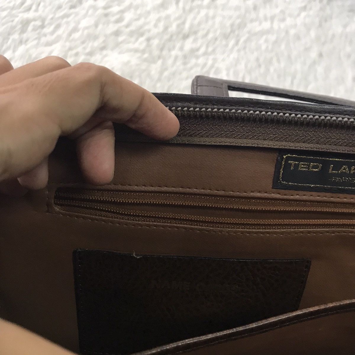 Leather × TED LAPIDUS 🔥 Rare 🔥 Ted lapidus paris leather handcarry handbag Size ONE SIZE - 16 Thumbnail