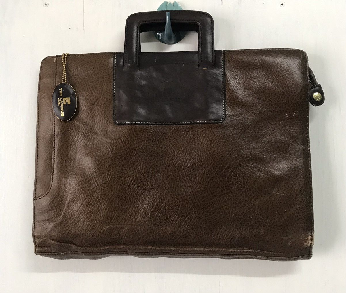 Leather × TED LAPIDUS 🔥 Rare 🔥 Ted lapidus paris leather handcarry handbag Size ONE SIZE - 1 Thumbnail