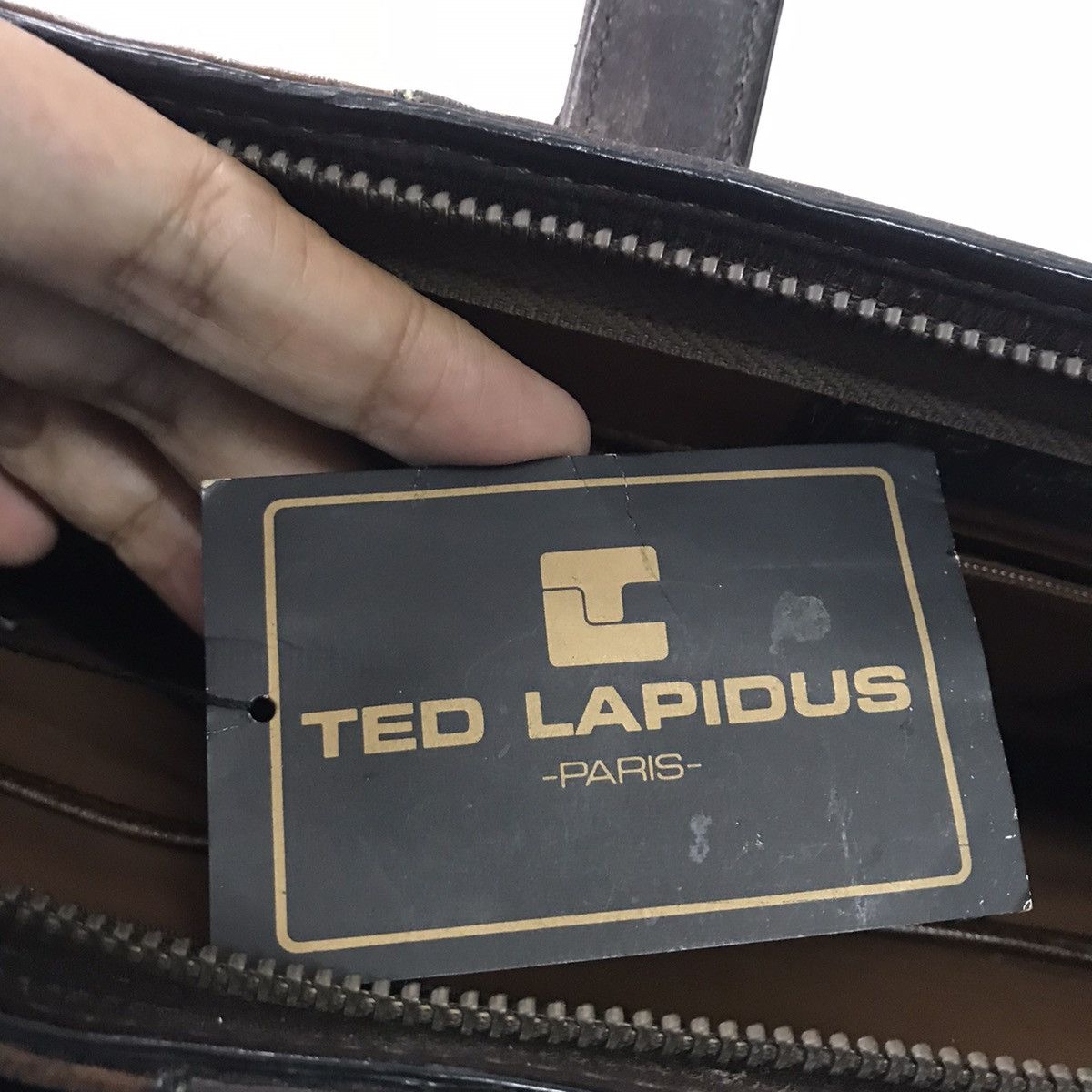 Leather × TED LAPIDUS 🔥 Rare 🔥 Ted lapidus paris leather handcarry handbag Size ONE SIZE - 18 Thumbnail