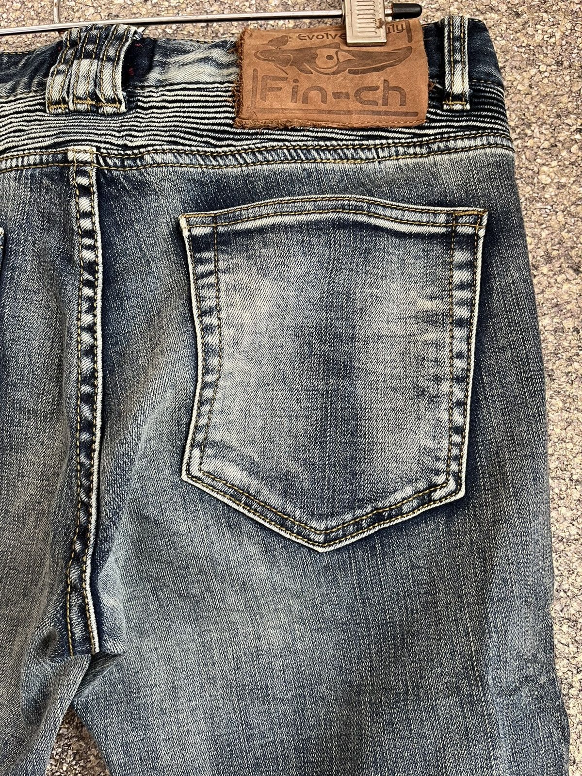 Japanese Brand Fin-ch ft45 Size US 31 - 8 Thumbnail