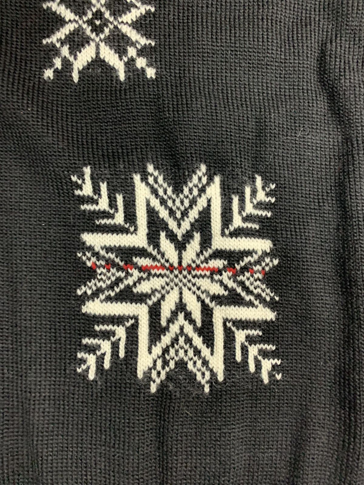 Yohji Yamamoto aw2005 Yohji Yamamoto Pour Homme Knot Snowflake Sweater Size US M / EU 48-50 / 2 - 7 Thumbnail