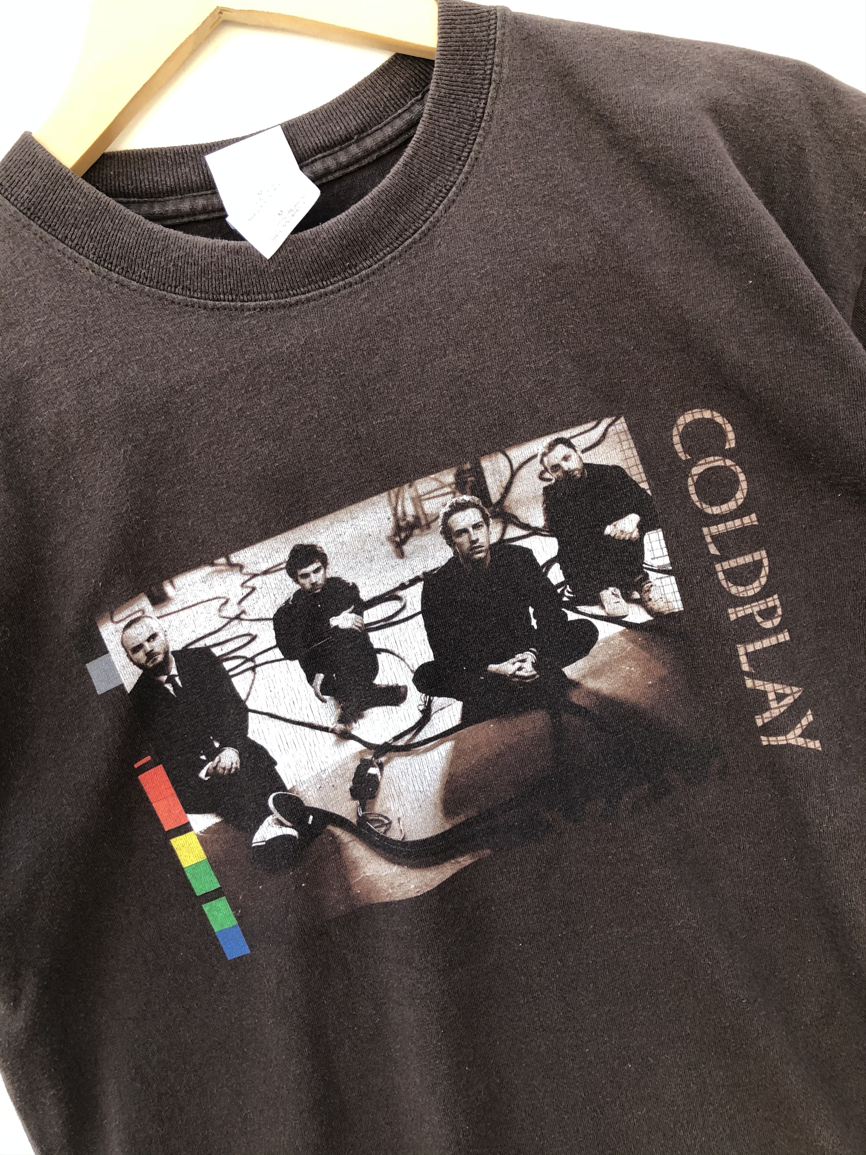 Band Tees VINTAGE Y2K 05’ COLDPLAY LINED UP TWISTED LOGIC TOUR TEE Size US M / EU 48-50 / 2 - 3 Thumbnail