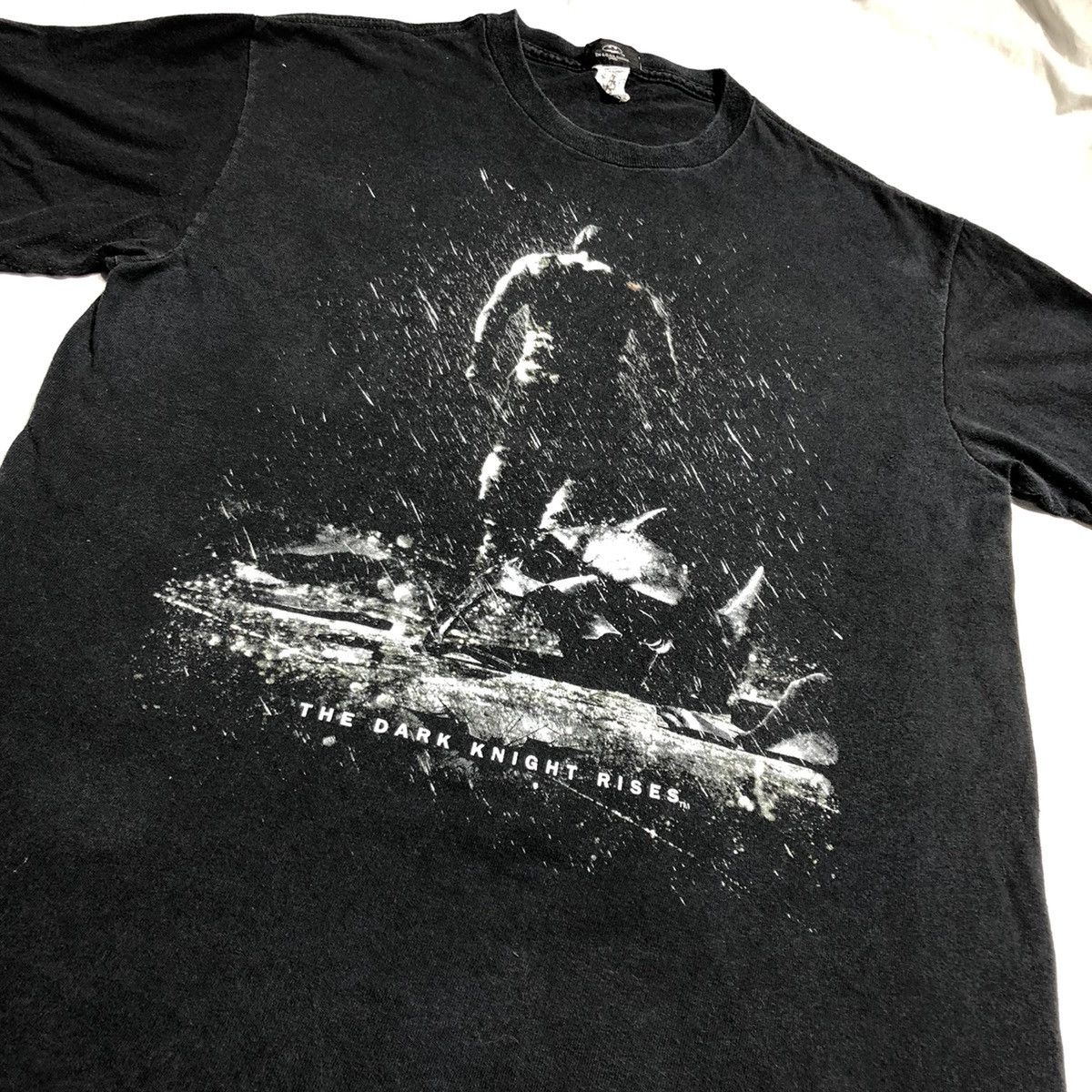 Band Tees Batman The Dark Knight Rises Movie T Shirt Size US M / EU 48-50 / 2 - 2 Thumbnail