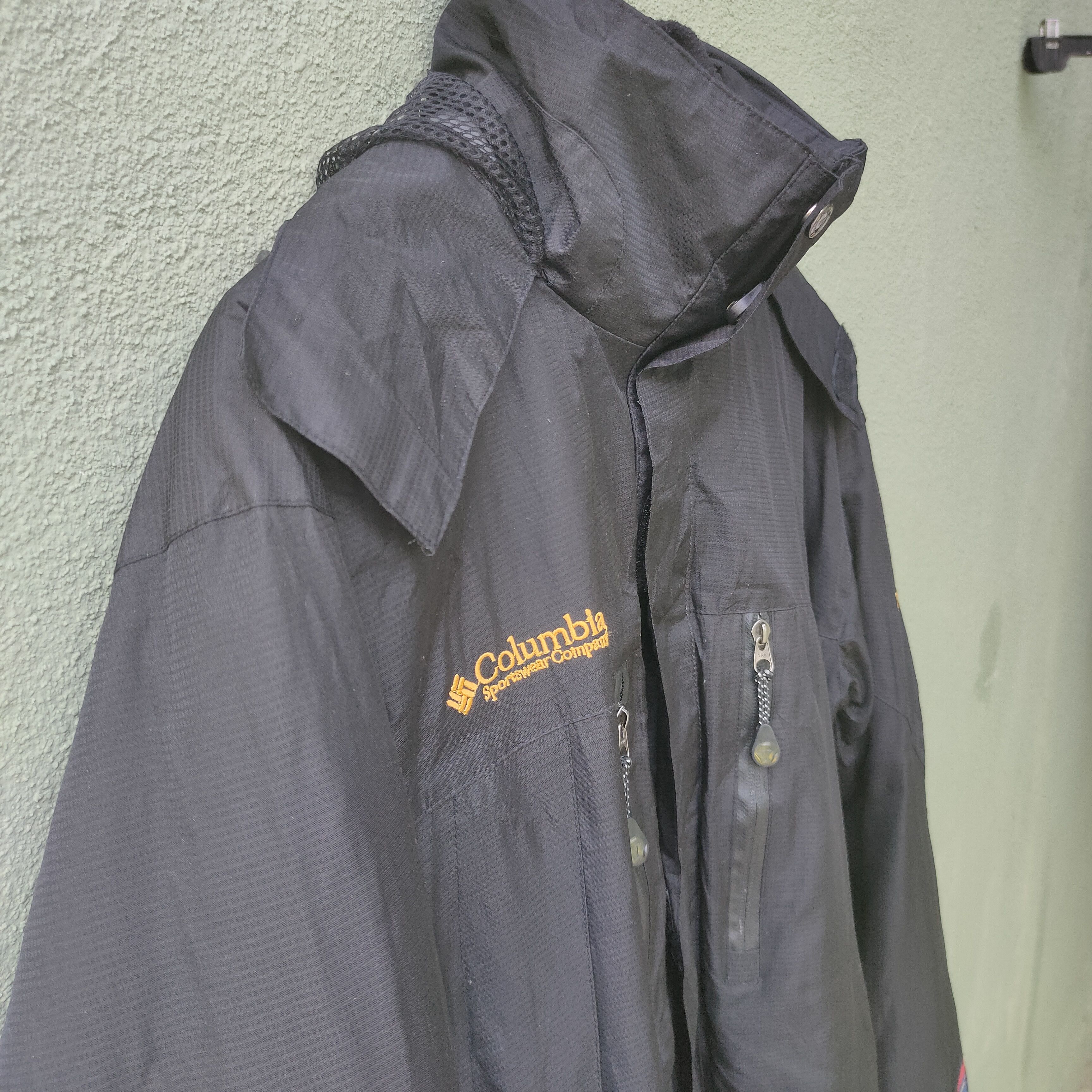 Columbia Vintage Columbia Titanium Zipper Ups Hoodie Jacket Size US XXL / EU 58 / 5 - 3 Thumbnail