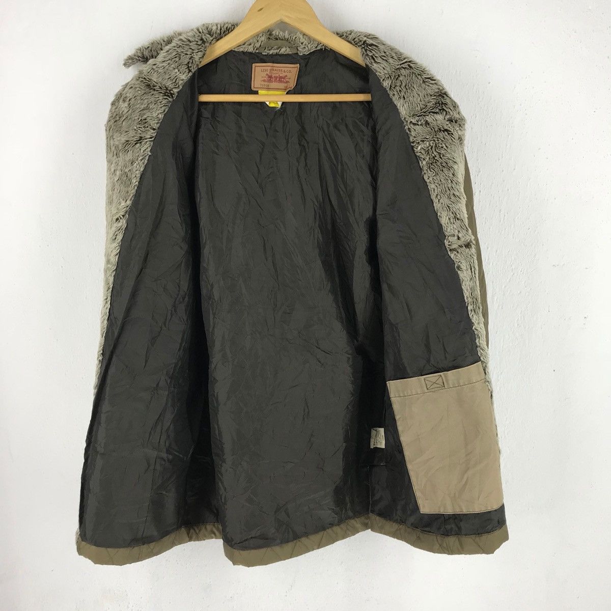 Levi's 🔥RARE VINTAGE LEVI'S QUILTED FURRY JACKET Size US L / EU 52-54 / 3 - 9 Thumbnail