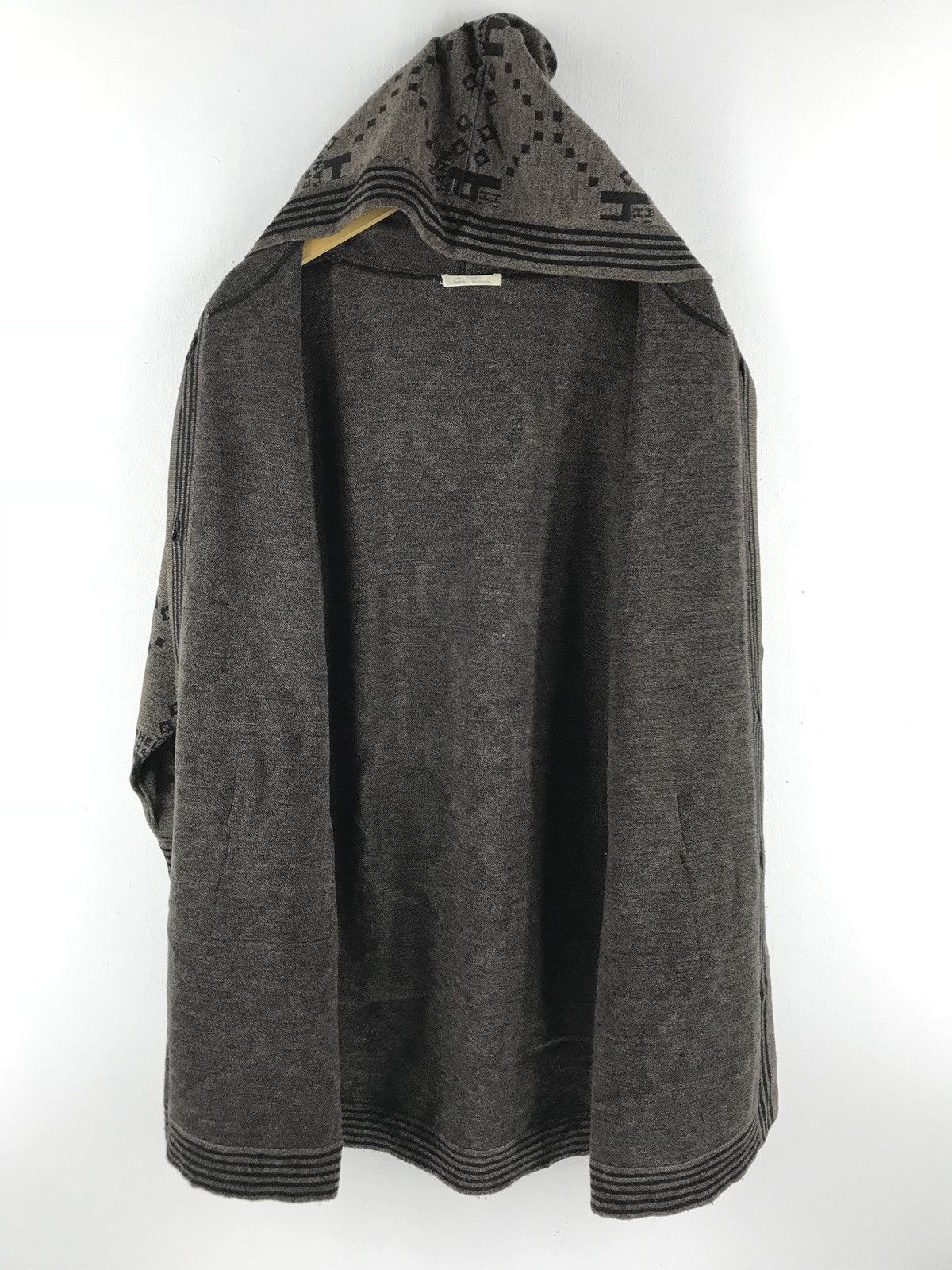 Japanese Brand 🔊🔥FINAL DROP🔥Helen Hamann Monogram Long Cardigans Button Size US M / EU 48-50 / 2 - 8 Thumbnail