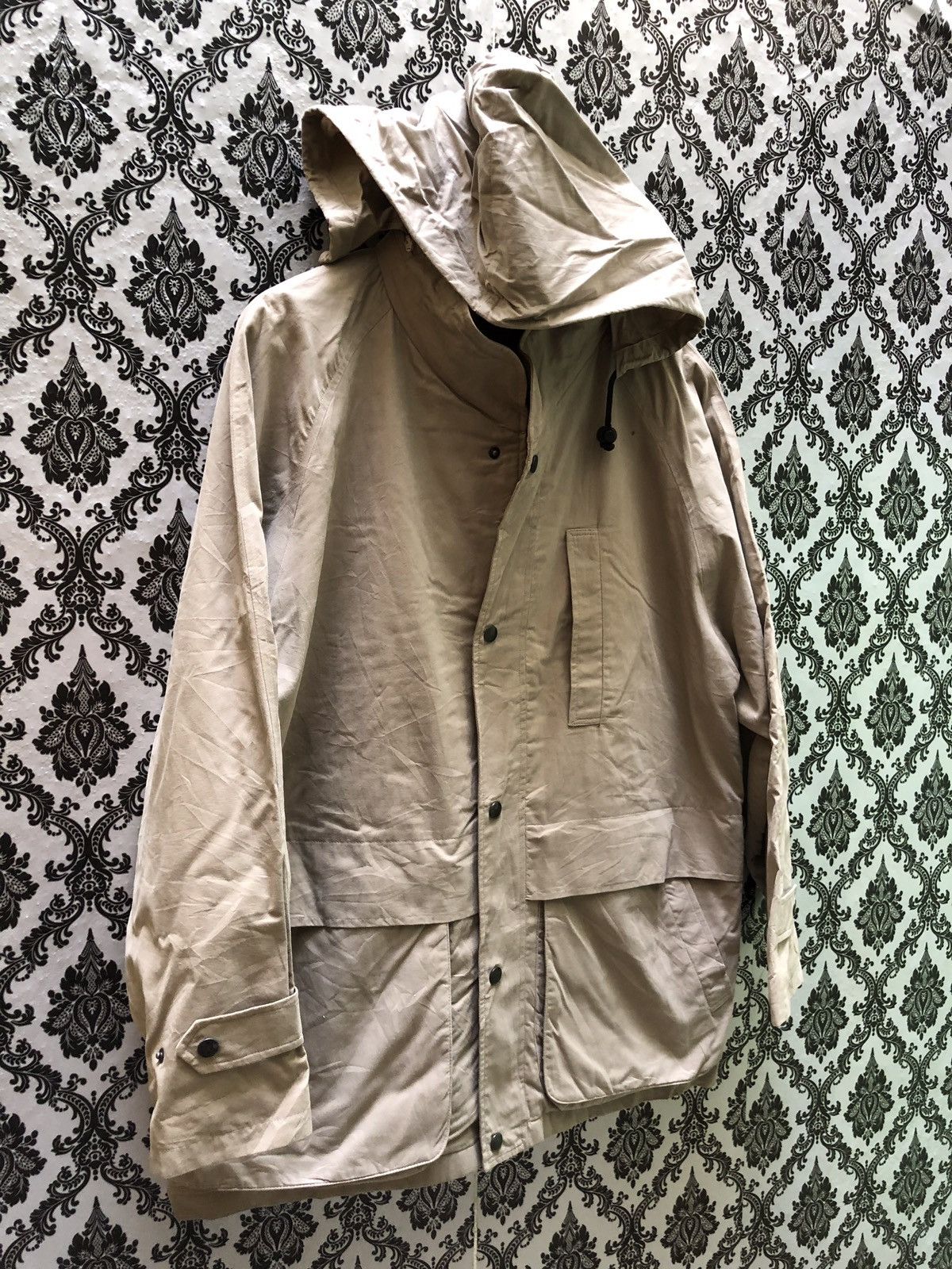 Burberry BURBERRY SAFARI MOUTAIN JACKET MADE IN ENGLAND Size US L / EU 52-54 / 3 - 5 Thumbnail