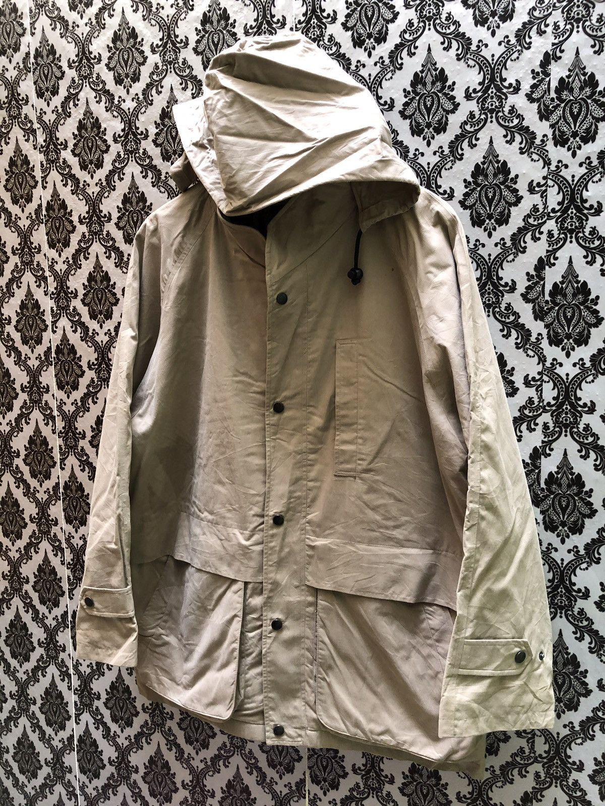 Burberry BURBERRY SAFARI MOUTAIN JACKET MADE IN ENGLAND Size US L / EU 52-54 / 3 - 6 Thumbnail