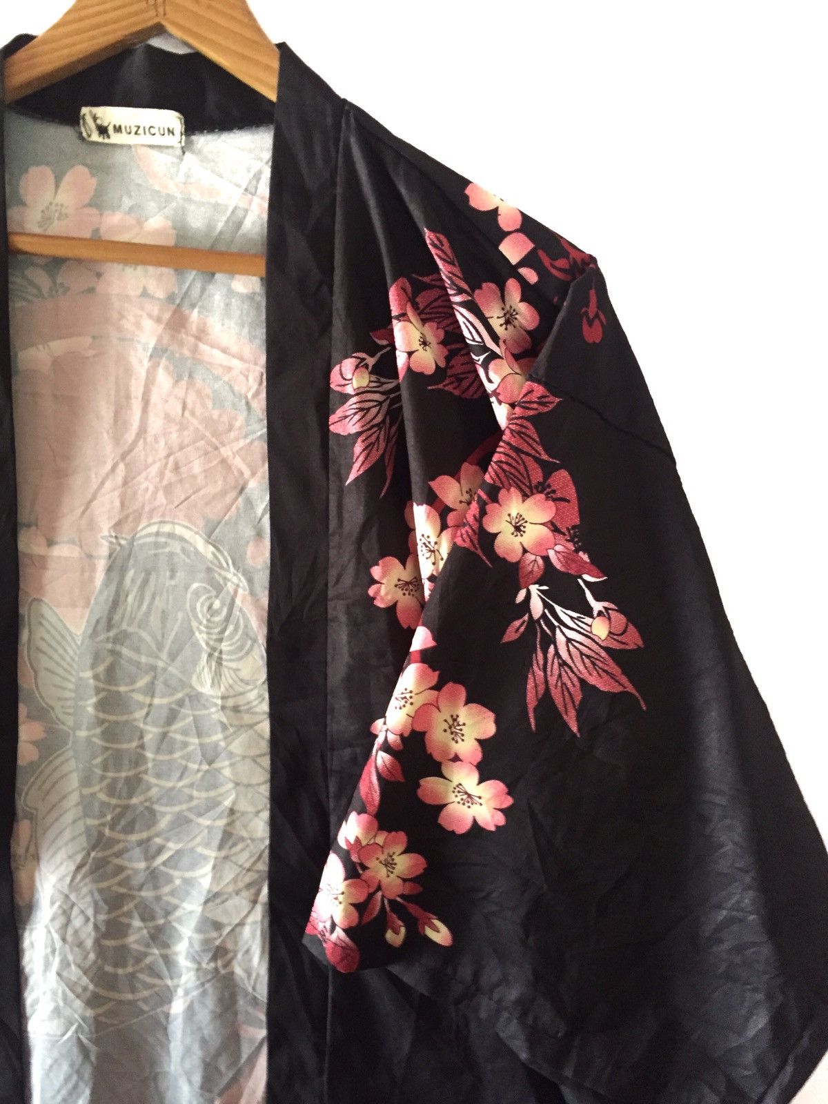 Japanese Brand Japan Black Big Koi Fish Yakuza Design Kimono 2 Size US L / EU 52-54 / 3 - 4 Thumbnail