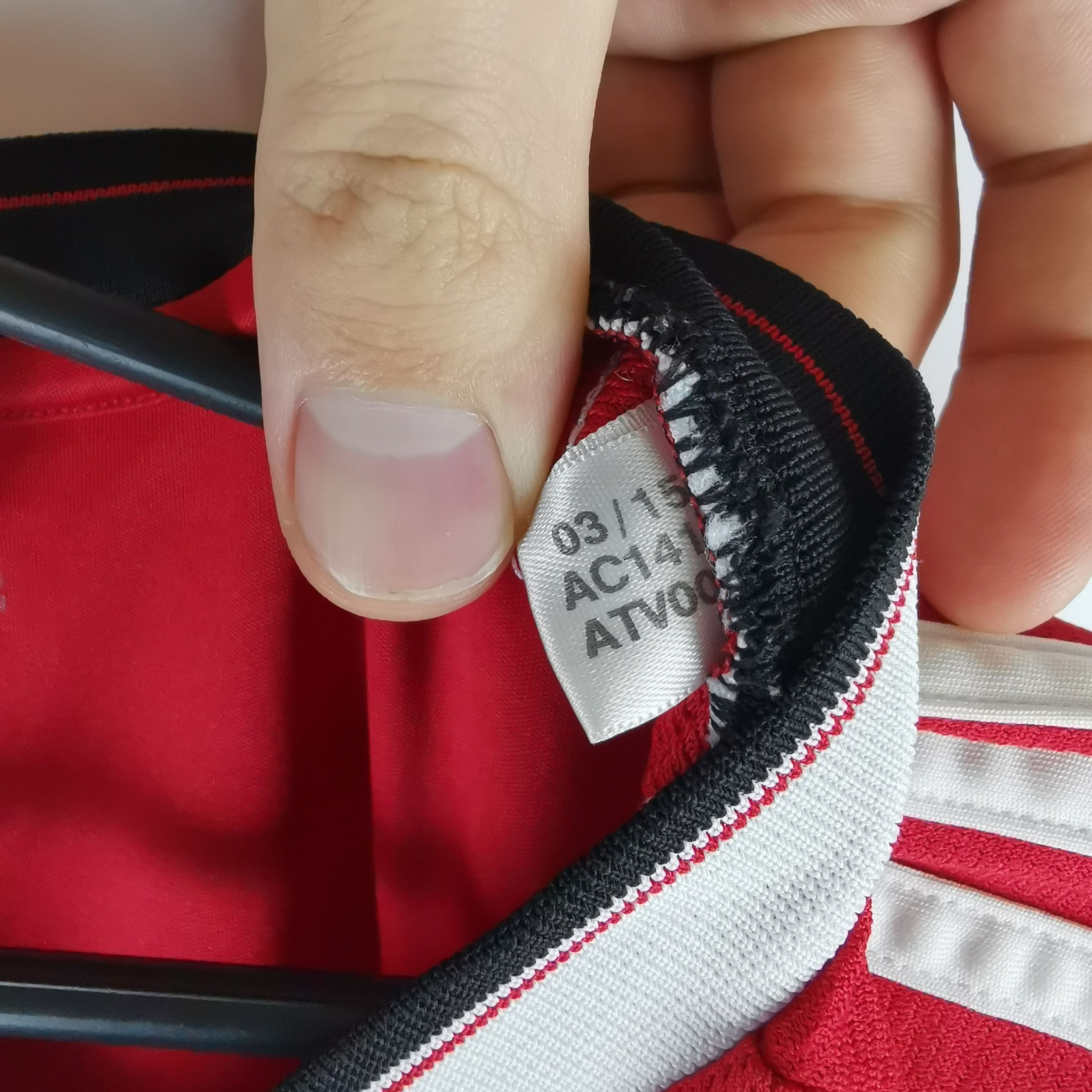 Adidas Adidas Manchester united 2015 2016 home jersey soccer shirt Size US M / EU 48-50 / 2 - 3 Thumbnail