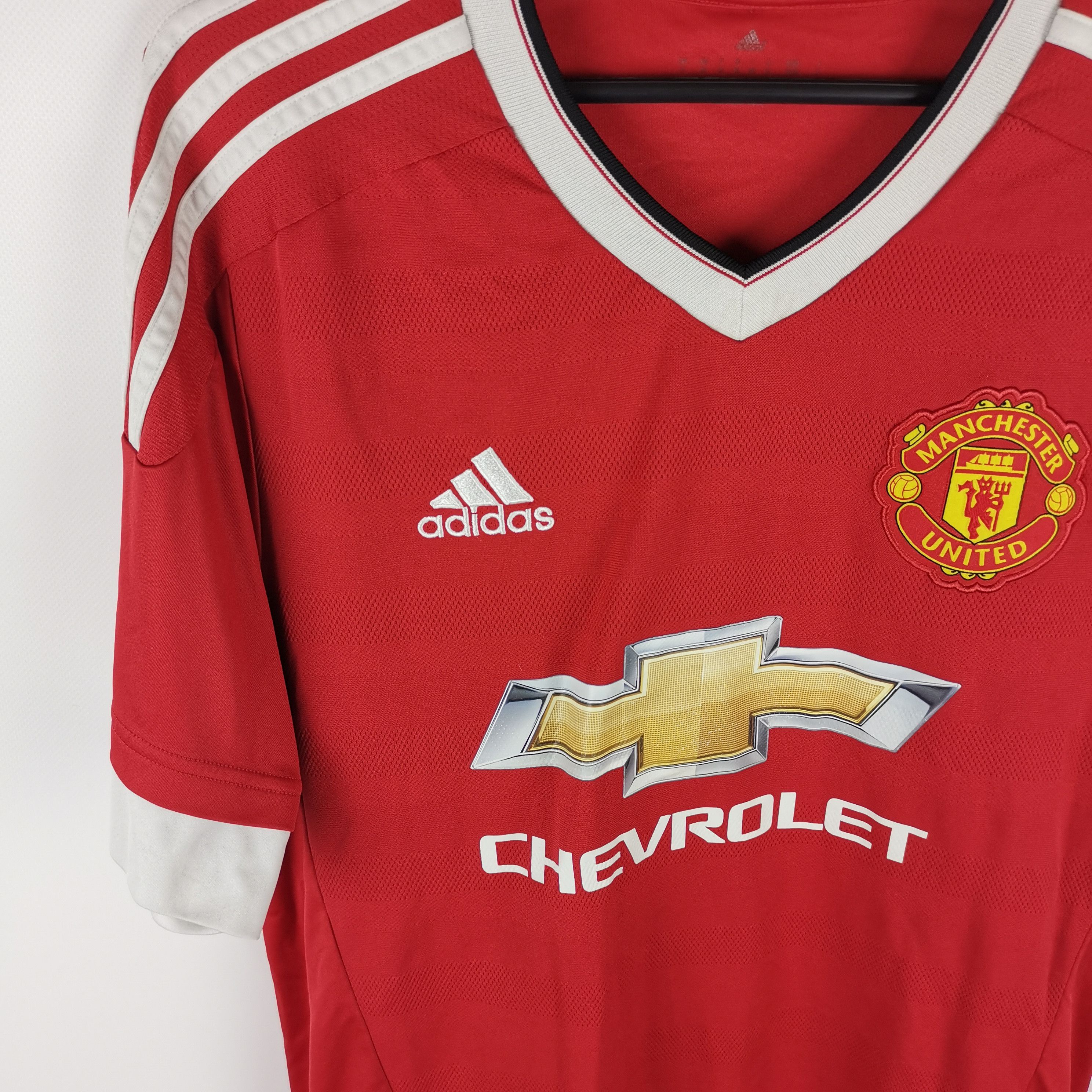 Adidas Adidas Manchester united 2015 2016 home jersey soccer shirt Size US M / EU 48-50 / 2 - 4 Thumbnail