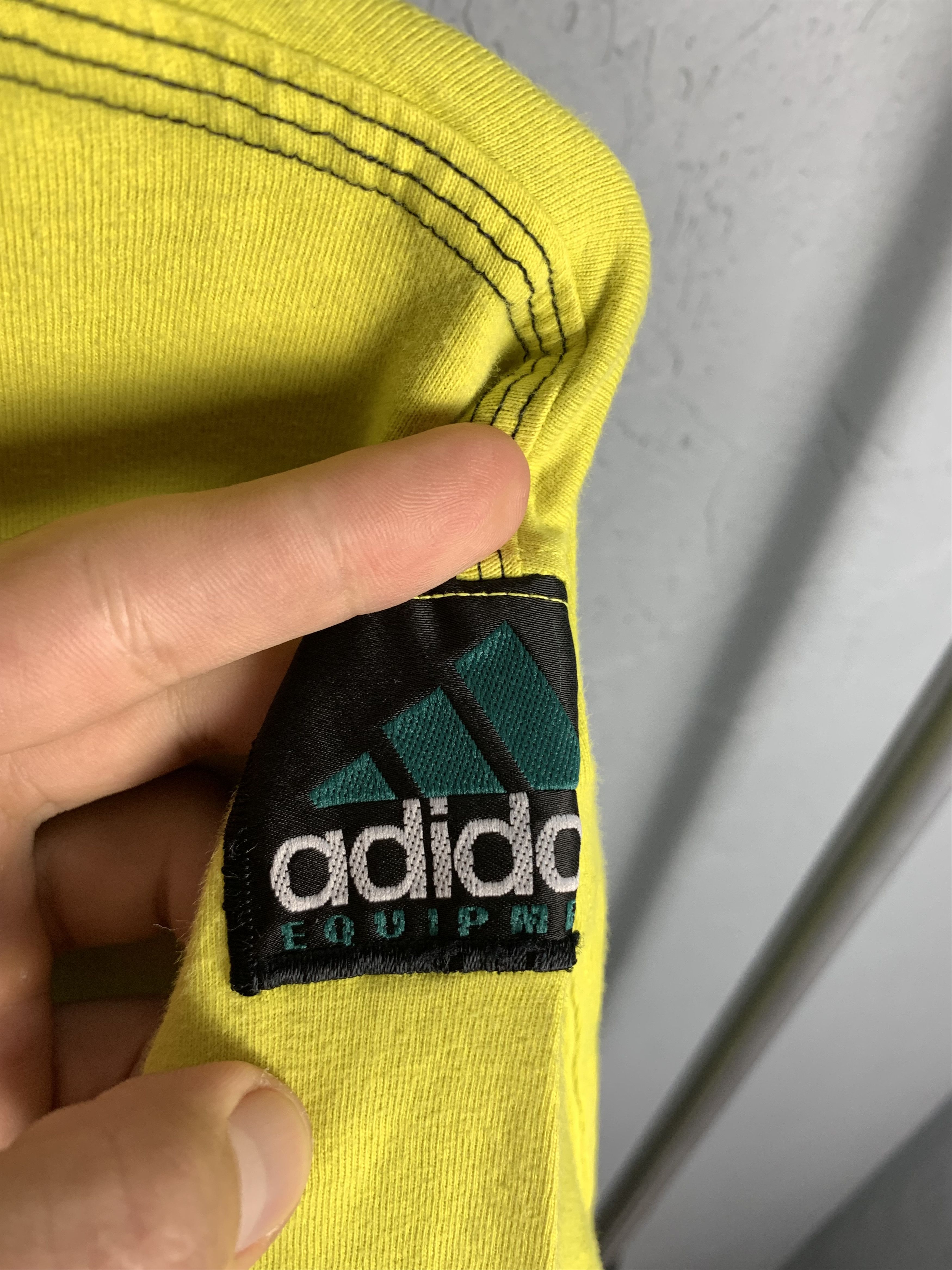 Adidas Vintage ADIDAS EQUIPMENT Big Logo Mens T-Shirt Tee Size US L / EU 52-54 / 3 - 4 Thumbnail