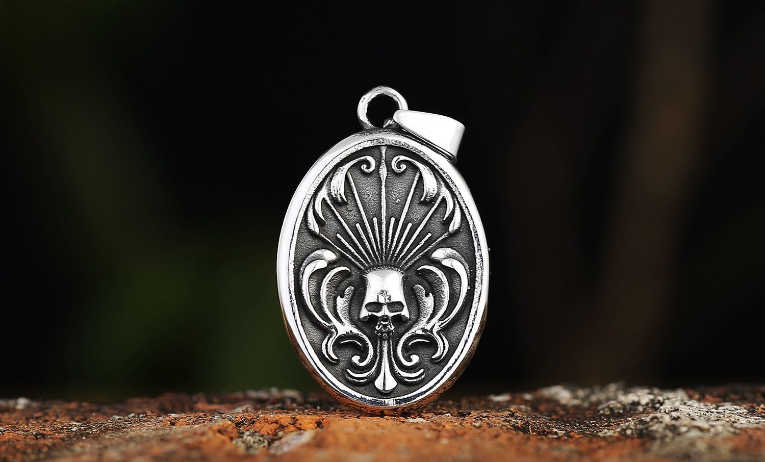 Jewelry Retro Gothic Punk Monster Pendant Necklace Size ONE SIZE - 2 Thumbnail