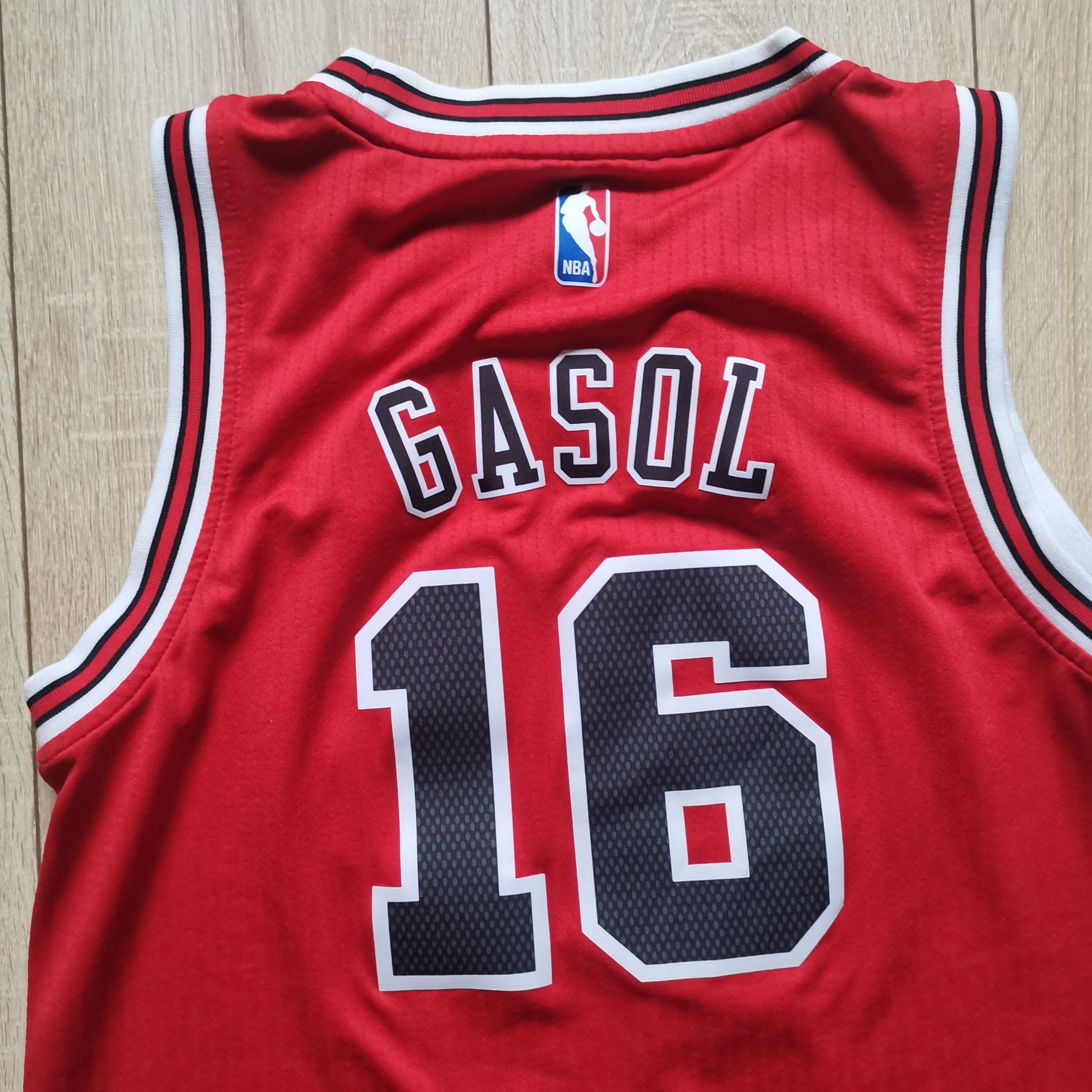 Adidas Adidas Chicago Bulls #16 Paul Gasol NBA jersey length+2 Size US XS / EU 42 / 0 - 5 Thumbnail