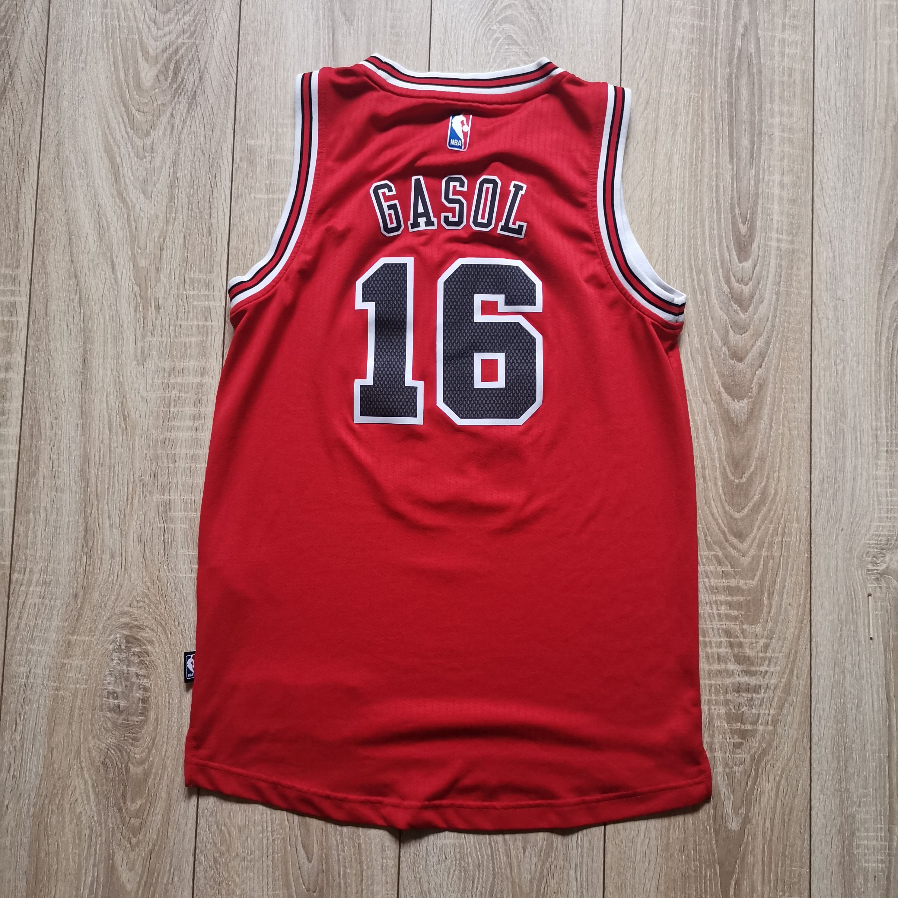 Adidas Adidas Chicago Bulls #16 Paul Gasol NBA jersey length+2 Size US XS / EU 42 / 0 - 6 Thumbnail