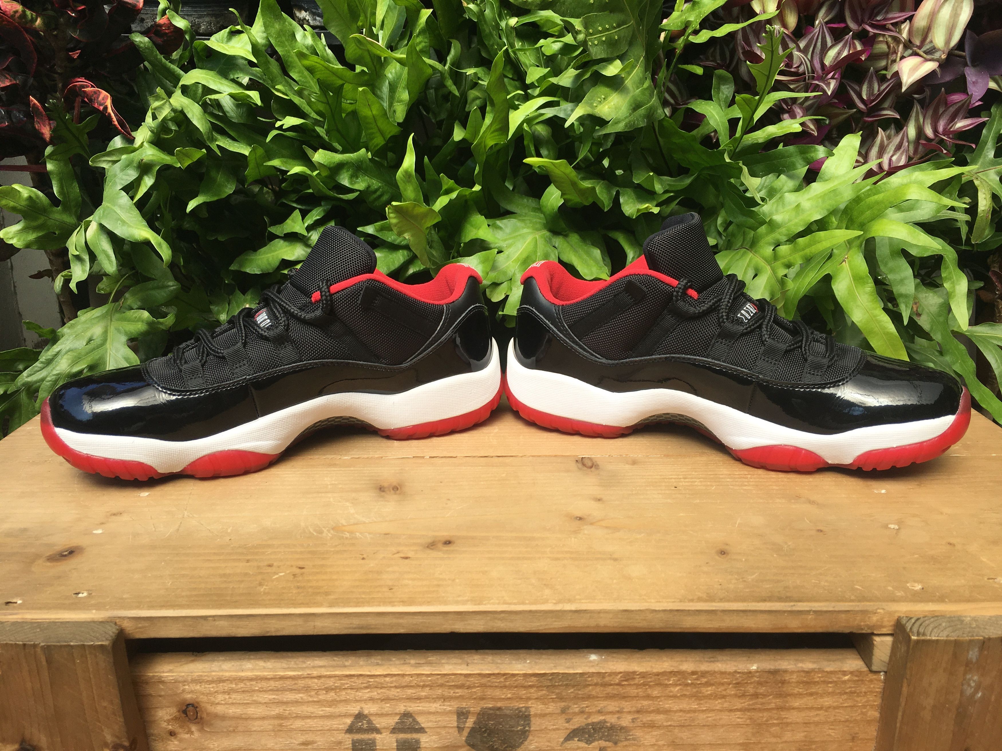 Jordan Brand × Nike 🔥 Nike Air Jordan 11 Retro Low Bred 2015 Size US 10.5 / EU 43-44 - 5 Thumbnail