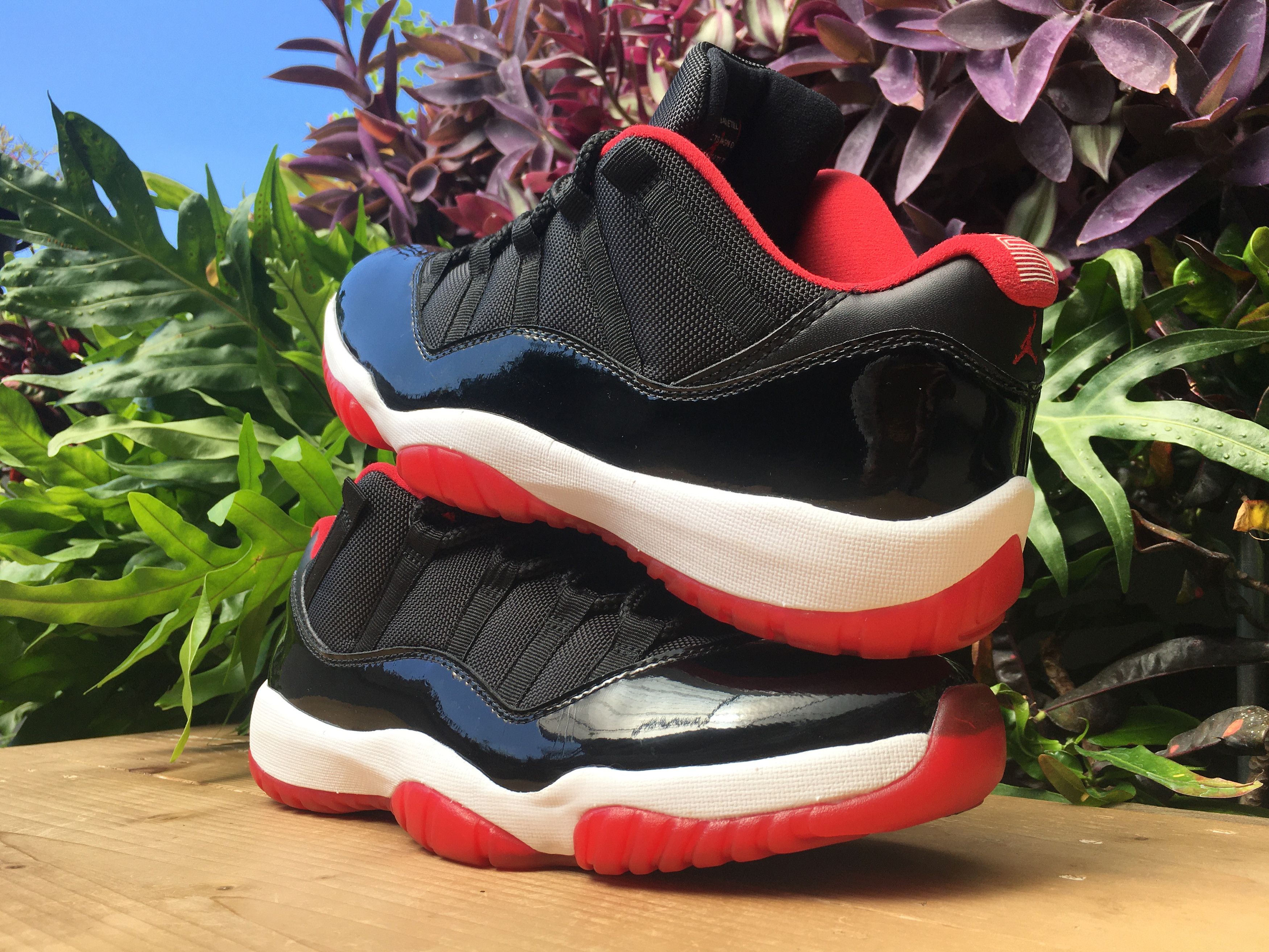 Jordan Brand × Nike 🔥 Nike Air Jordan 11 Retro Low Bred 2015 Size US 10.5 / EU 43-44 - 2 Thumbnail