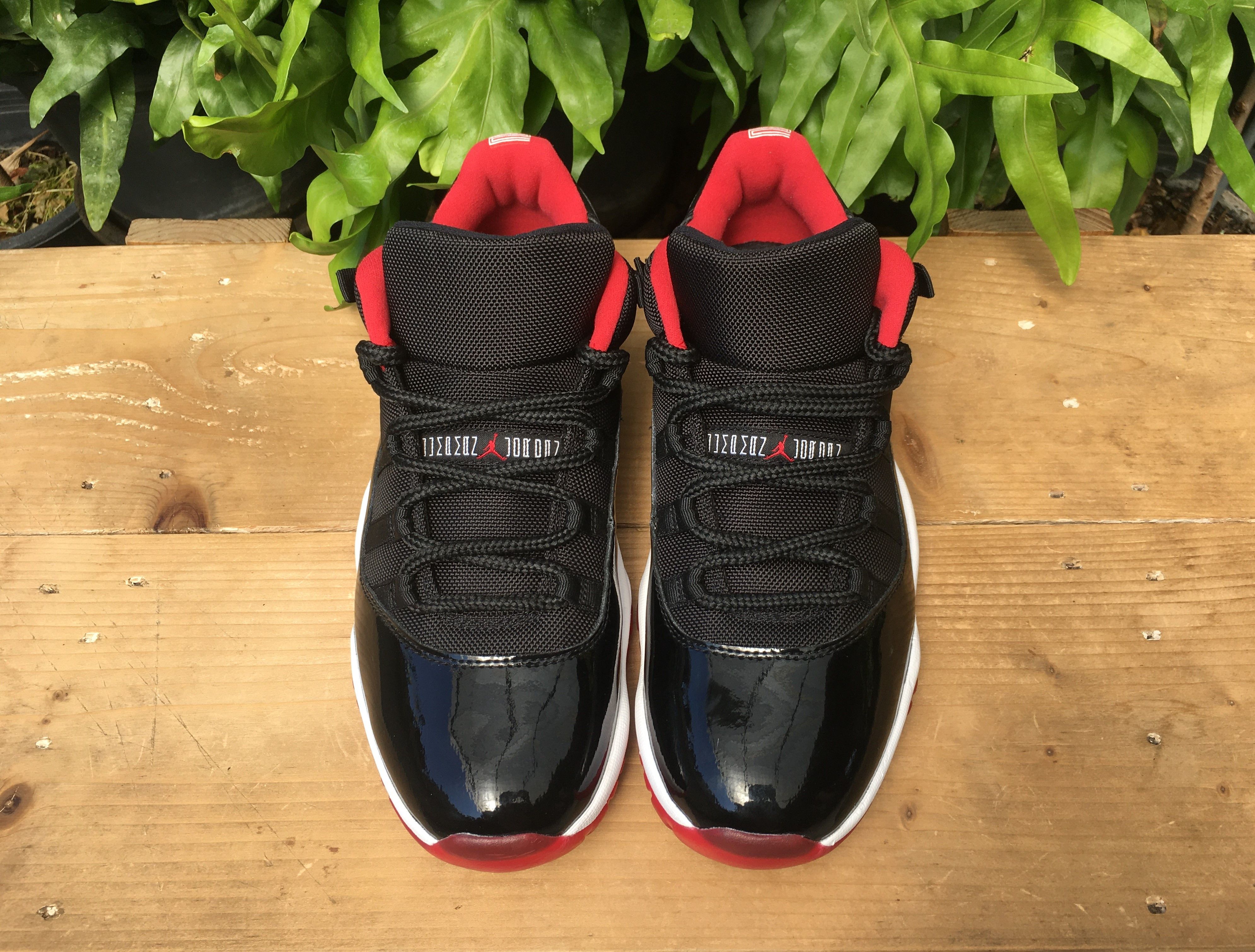 Jordan Brand × Nike 🔥 Nike Air Jordan 11 Retro Low Bred 2015 Size US 10.5 / EU 43-44 - 9 Thumbnail