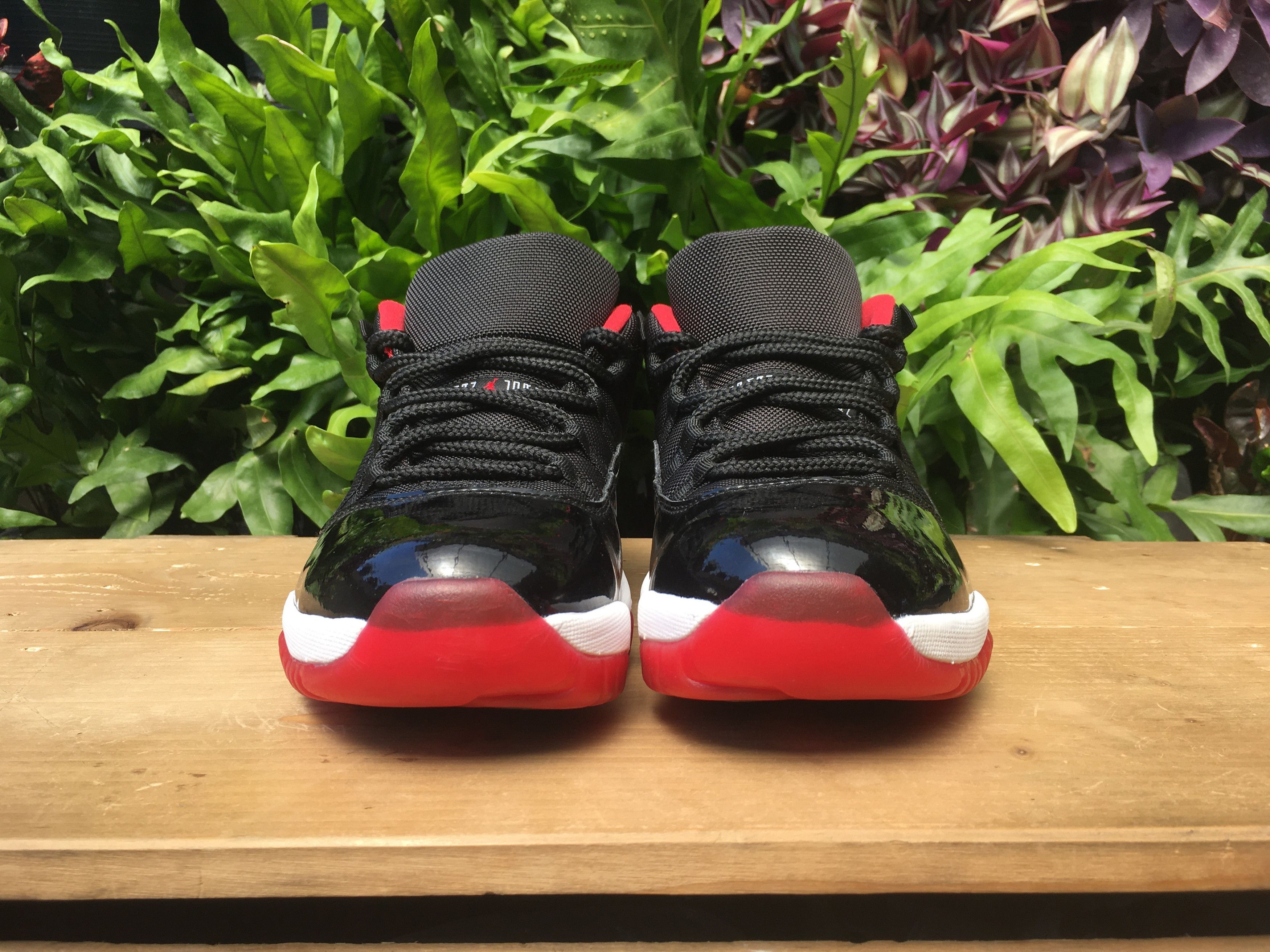 Jordan Brand × Nike 🔥 Nike Air Jordan 11 Retro Low Bred 2015 Size US 10.5 / EU 43-44 - 10 Thumbnail