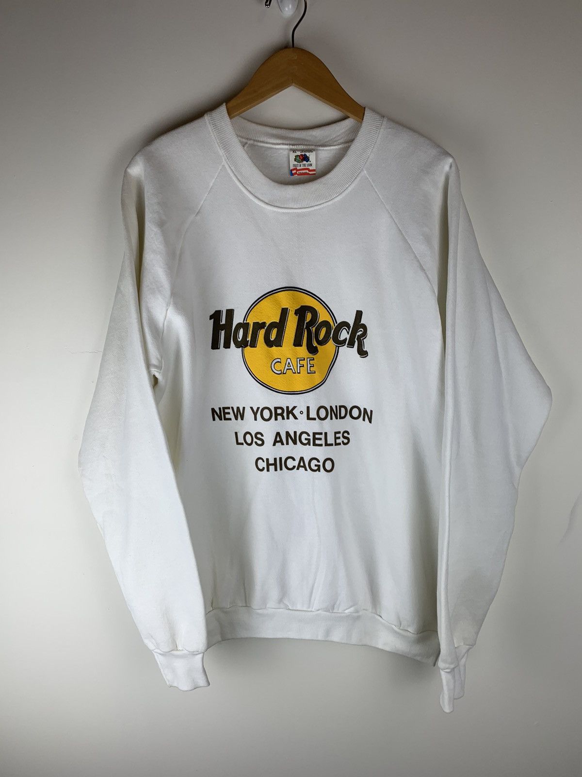 Hard Rock Cafe Vintage Hard Rock Cafe Crewneck Size US XL / EU 56 / 4 - 1 Thumbnail