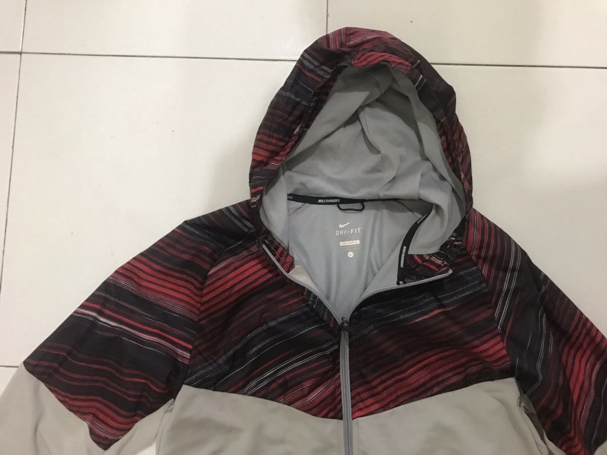 Nike Nike Windrunner Size US L / EU 52-54 / 3 - 3 Thumbnail
