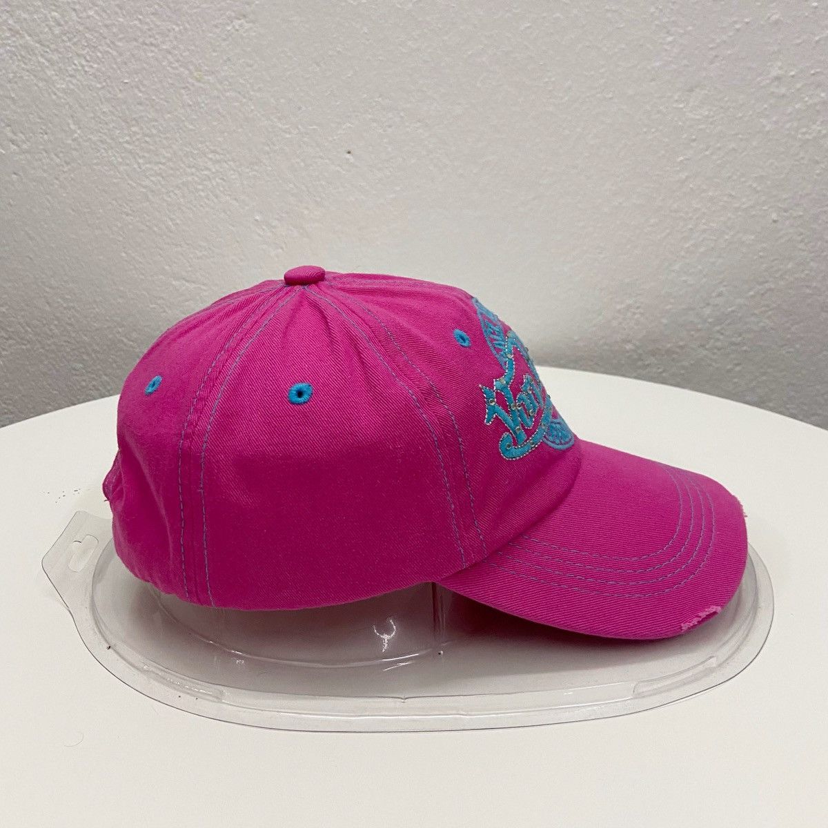 Von Dutch Von Dutch Distressed Design Strapback Cap Hat One Size Size ONE SIZE - 4 Thumbnail