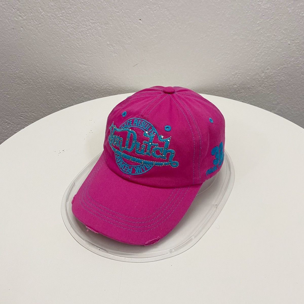 Von Dutch Von Dutch Distressed Design Strapback Cap Hat One Size Size ONE SIZE - 1 Thumbnail