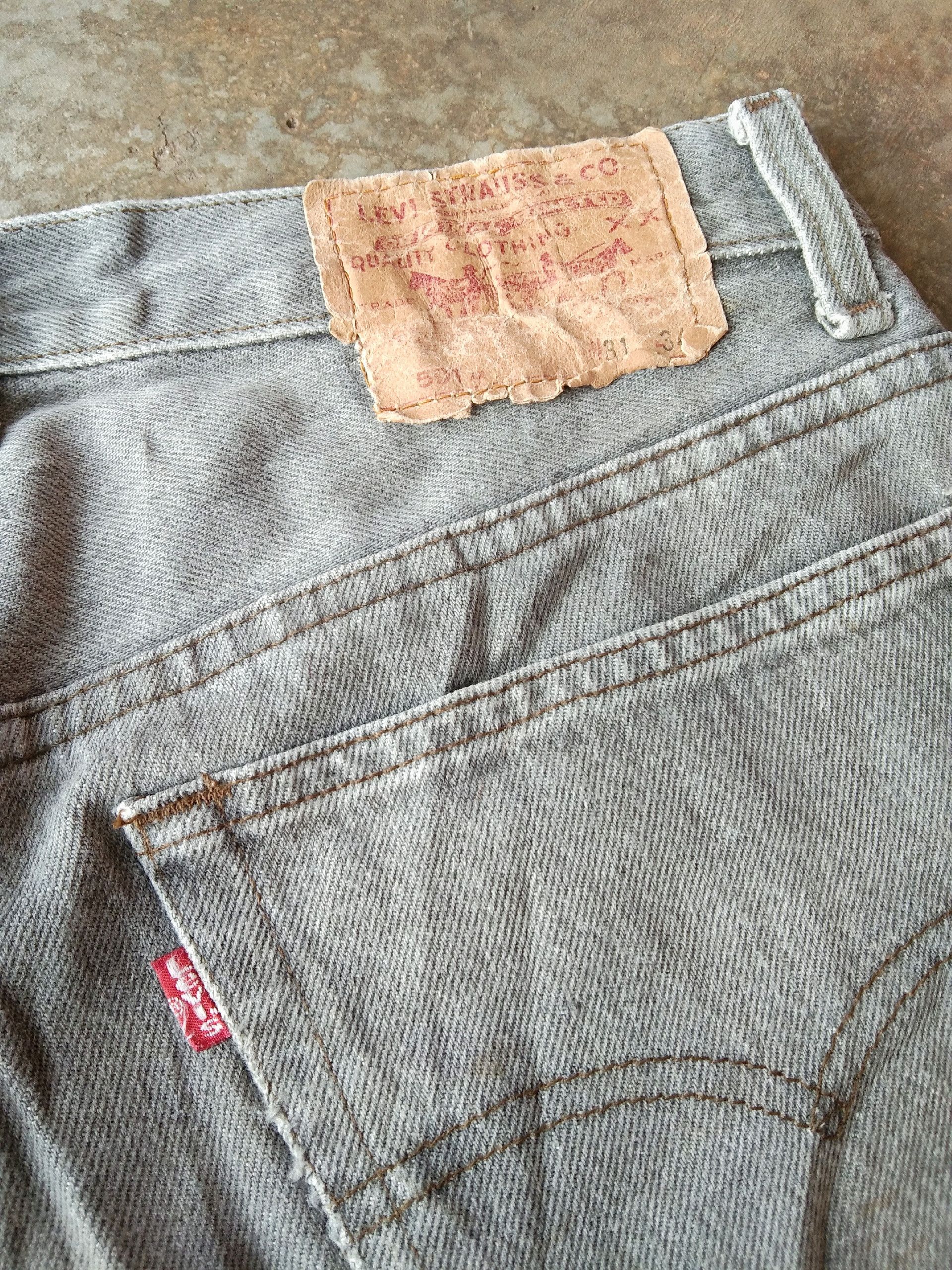 Levi's × Vintage 80s Vintage Levis 501 Grey Jeans Made In USA 30x31 Size US 30 / EU 46 - 3 Thumbnail