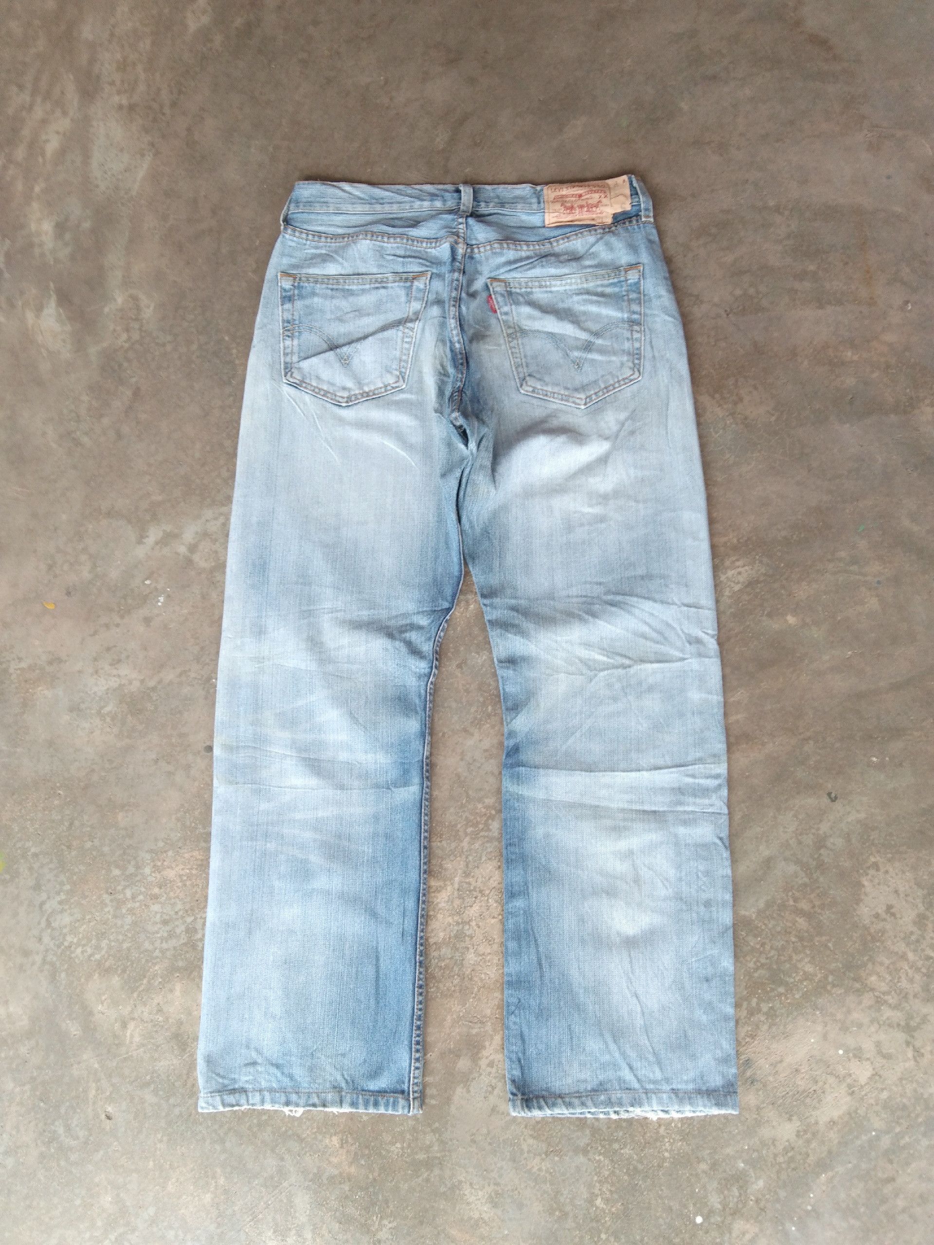 Levi's × Vintage Vintage Levis 501 Straight Leg Distressed Jeans 32x28 Size US 32 / EU 48 - 2 Thumbnail