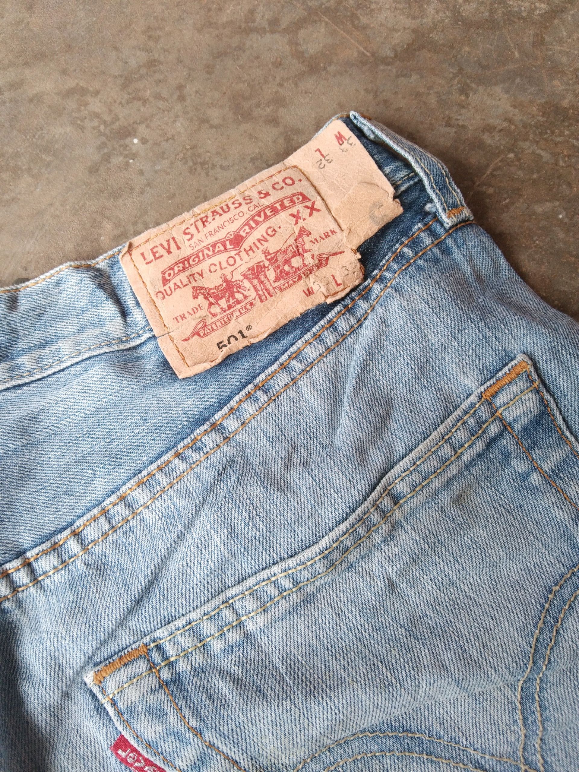 Levi's × Vintage Vintage Levis 501 Straight Leg Distressed Jeans 32x28 Size US 32 / EU 48 - 3 Thumbnail