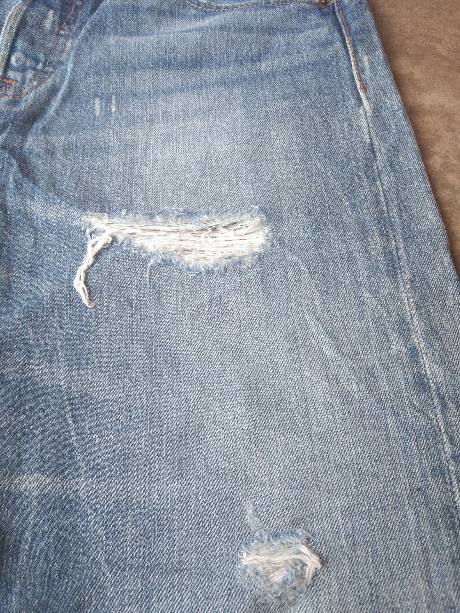 Levi's Vintage Levi's 501 Straight Leg Distressed Jeans 32x30 Size US 32 / EU 48 - 5 Thumbnail