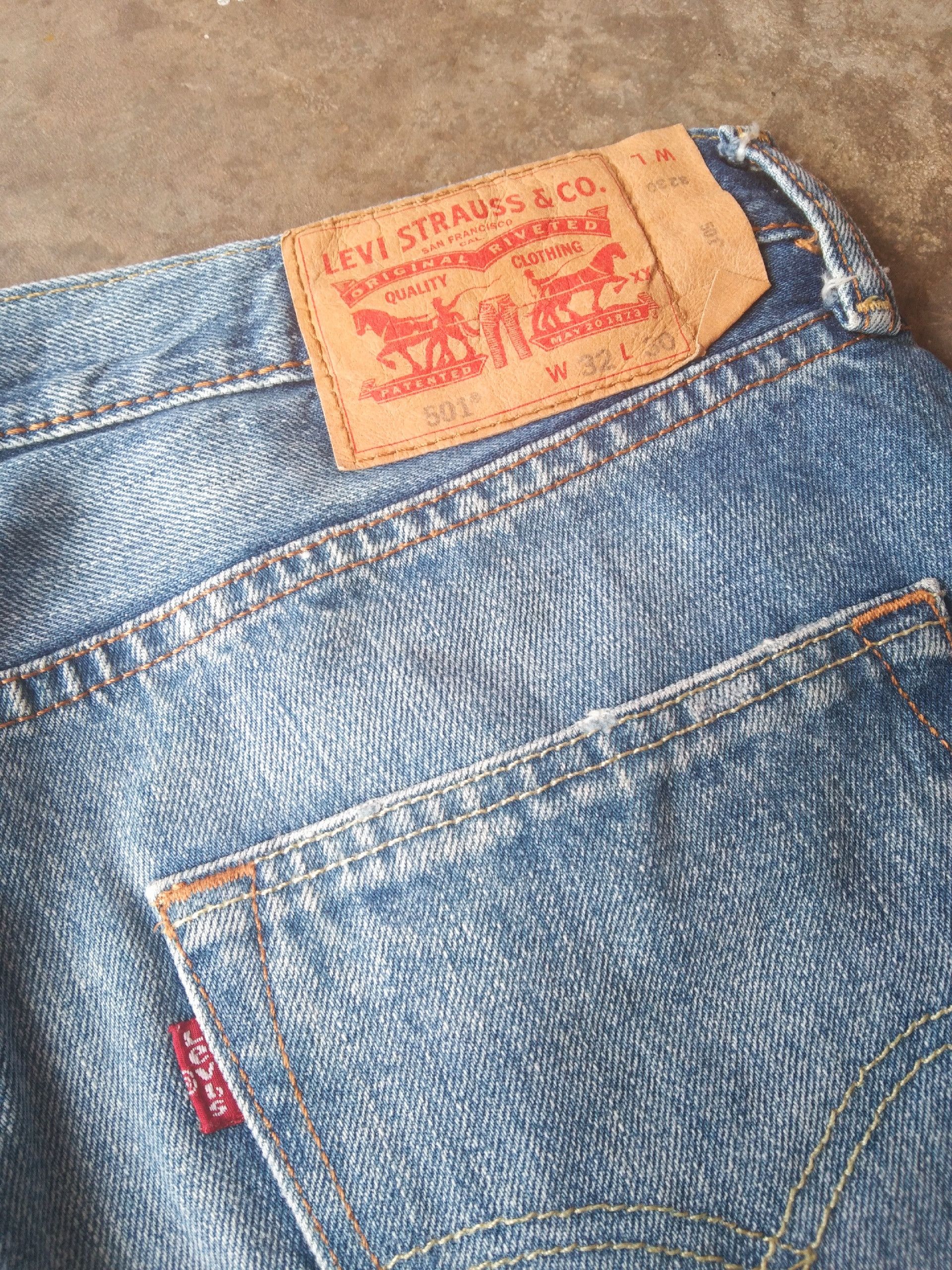 Levi's Vintage Levi's 501 Straight Leg Distressed Jeans 32x30 Size US 32 / EU 48 - 3 Thumbnail