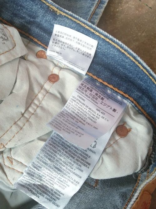 Levi's Vintage Levi's 501 Straight Leg Distressed Jeans 32x30 Size US 32 / EU 48 - 9 Thumbnail