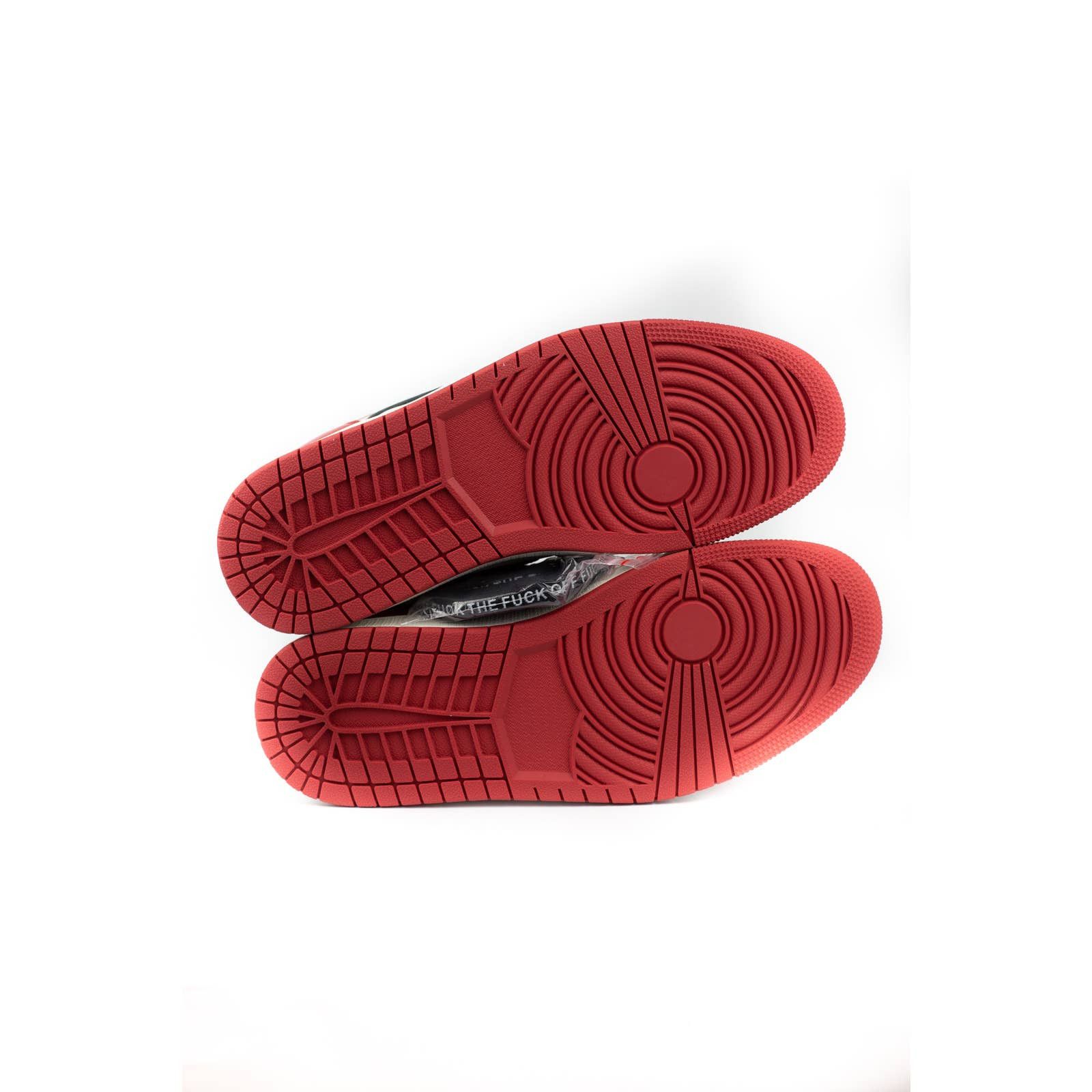 Jordan Brand Ineverheardofyoubefore F*ck Off 1 Jordan Chicagos size 8 DS Size US 8 / EU 41 - 4 Thumbnail