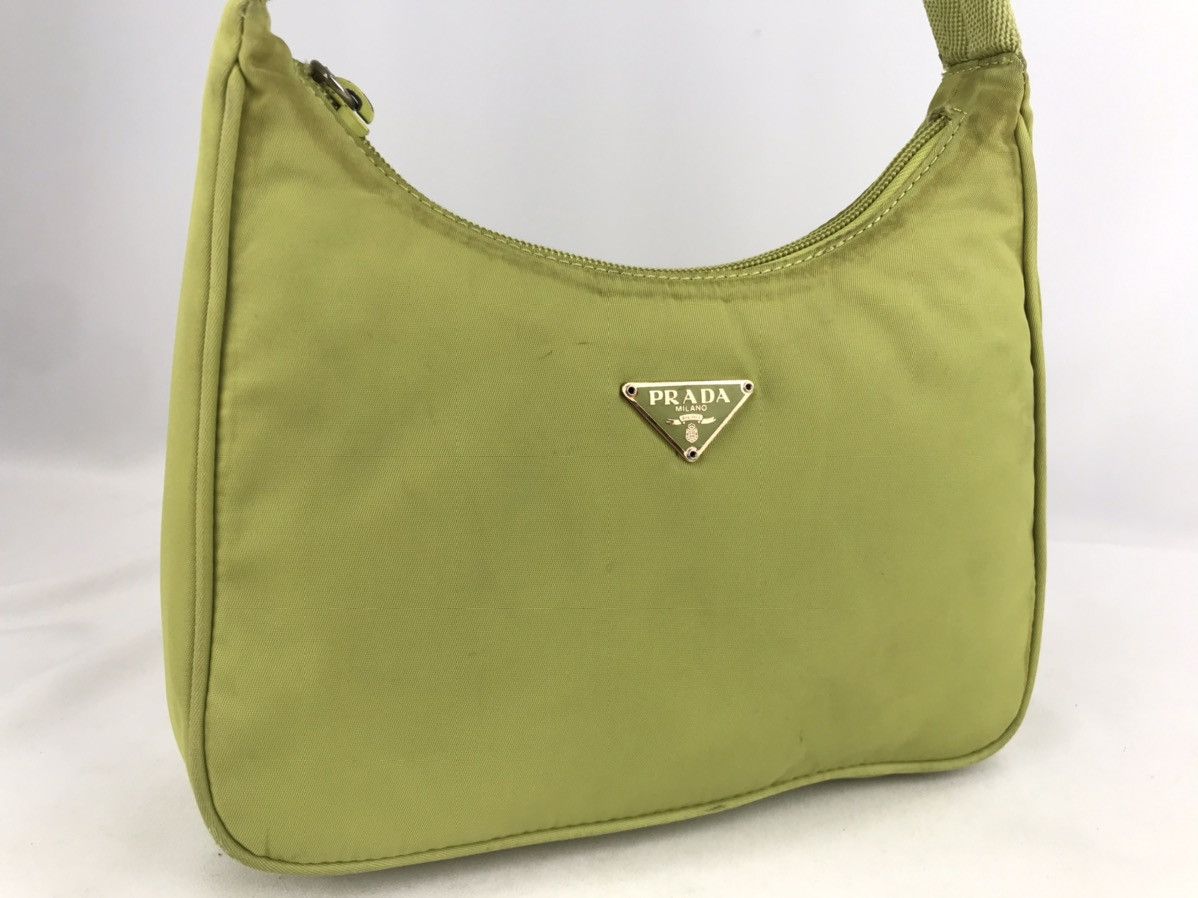 Prada 🔥Hot item🔥Auth Vintage Prada Nylon Hobo Rare Colour Size ONE SIZE - 4 Thumbnail