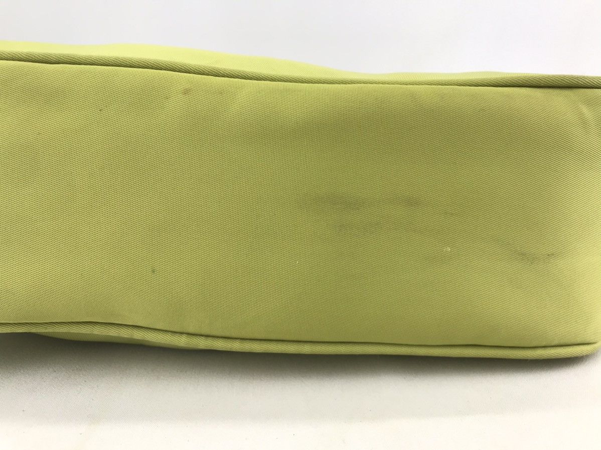 Prada 🔥Hot item🔥Auth Vintage Prada Nylon Hobo Rare Colour Size ONE SIZE - 15 Thumbnail