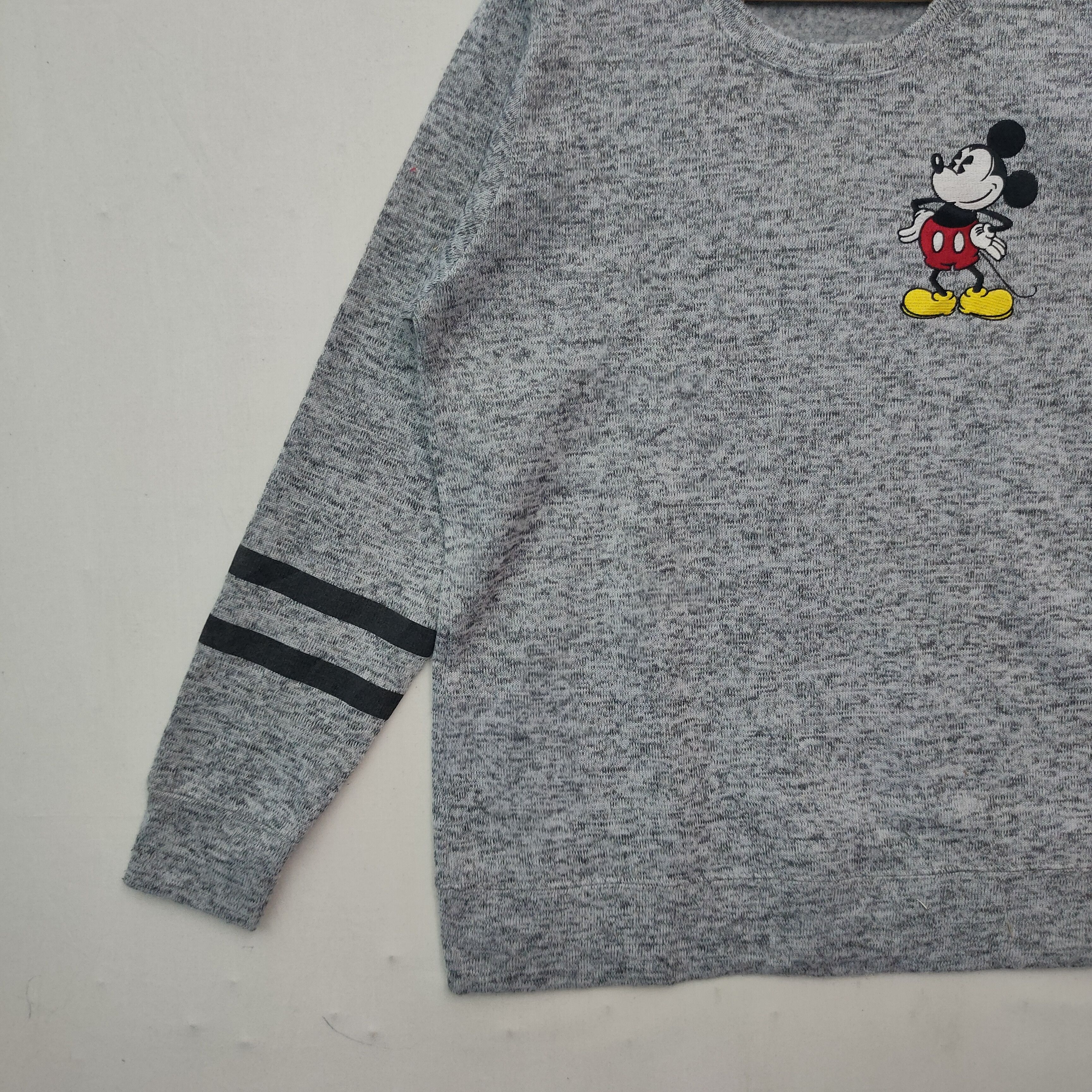 Cartoon Network × Disney × Mickey Mouse Vintage DISNEY Embroidery MICKEY logo Sweatshirt Size US M / EU 48-50 / 2 - 3 Thumbnail