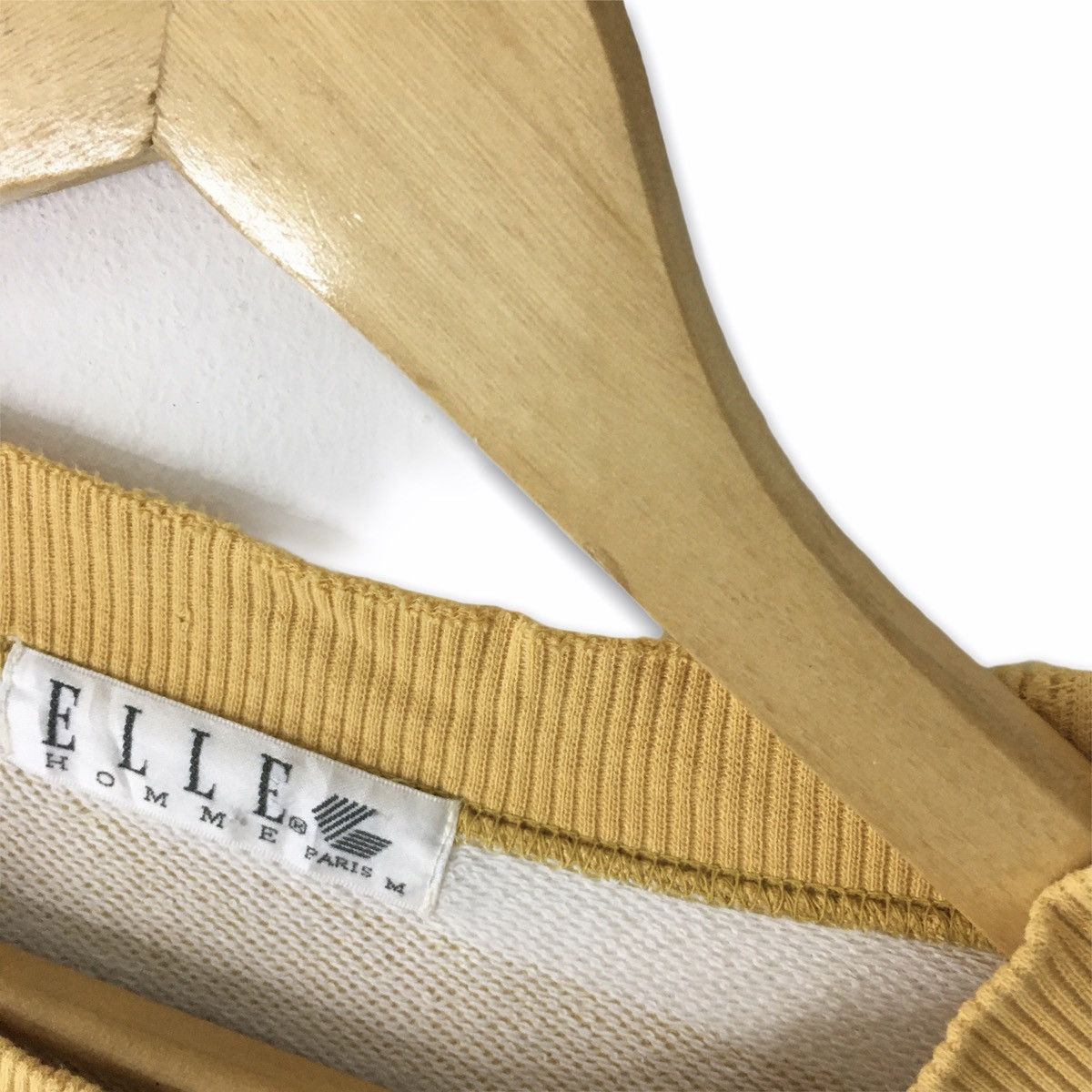 Vintage Vintage design Elle stripe embroidery sweatshirt jumper Size US L / EU 52-54 / 3 - 8 Thumbnail