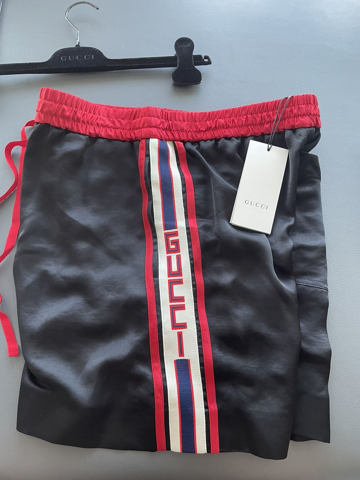 Gucci Limited Super Brand New Runway Gucci Track Shorts Size US 32 / EU 48 - 4 Thumbnail