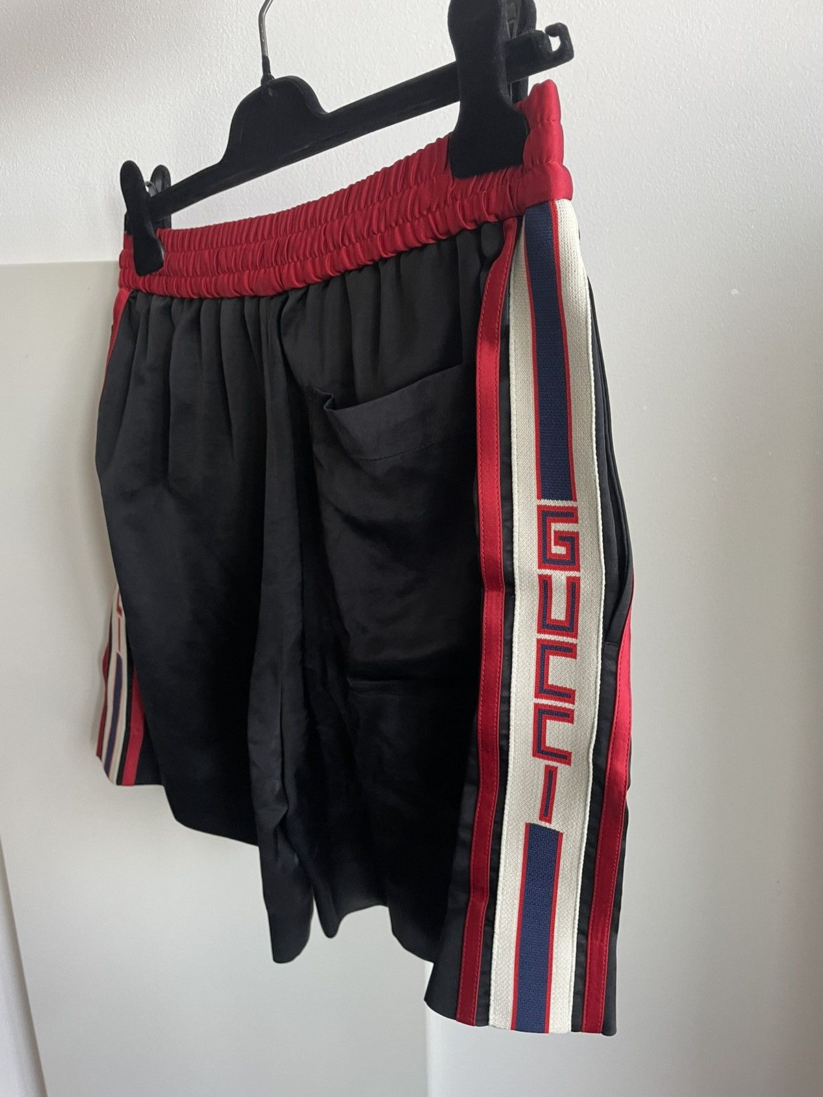 Gucci Limited Super Brand New Runway Gucci Track Shorts Size US 32 / EU 48 - 20 Thumbnail