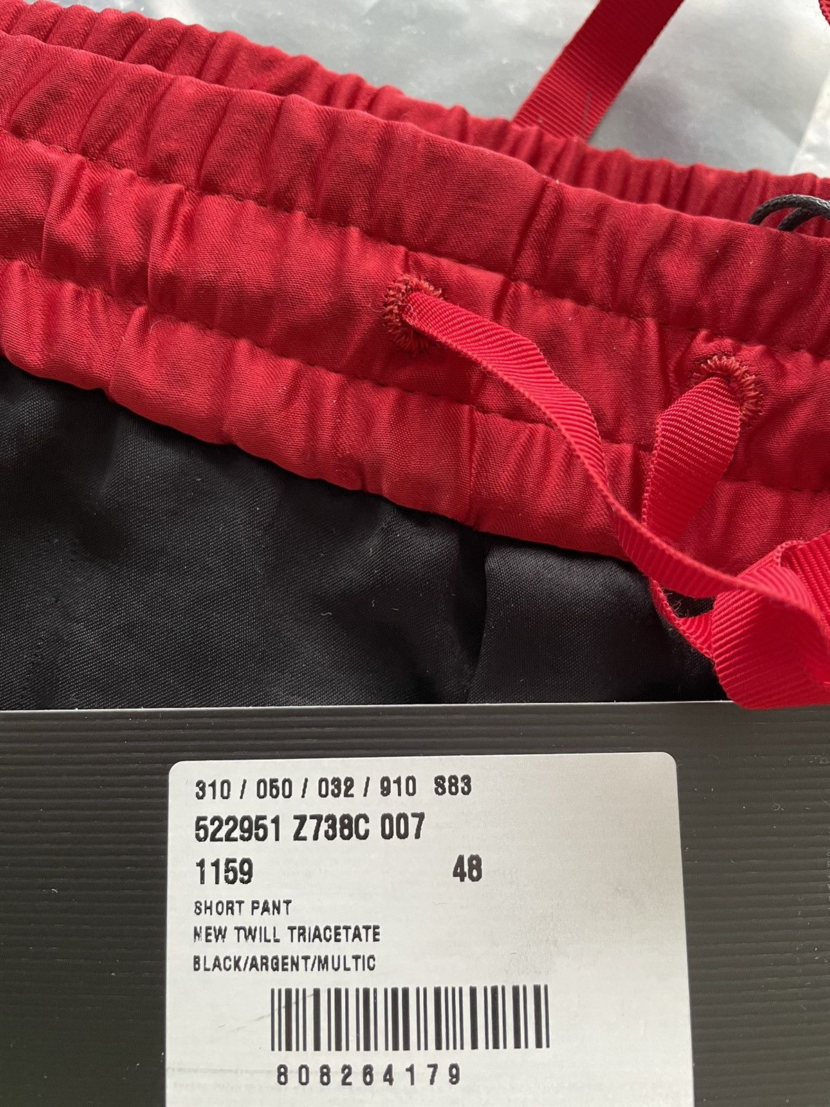 Gucci Limited Super Brand New Runway Gucci Track Shorts Size US 32 / EU 48 - 23 Thumbnail
