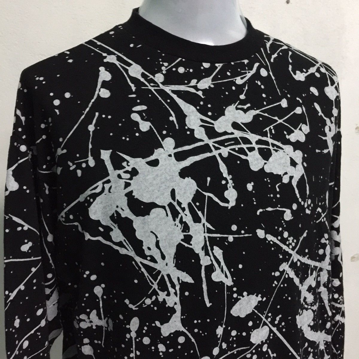 Japanese Brand Direct from confirm original design sweatshirt Size US L / EU 52-54 / 3 - 7 Thumbnail