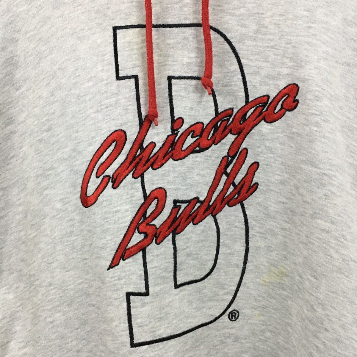 NBA × Vintage Rare Vintage NBA Chicago Bulls All Logo Embroidery Hoodie Size US M / EU 48-50 / 2 - 10 Thumbnail