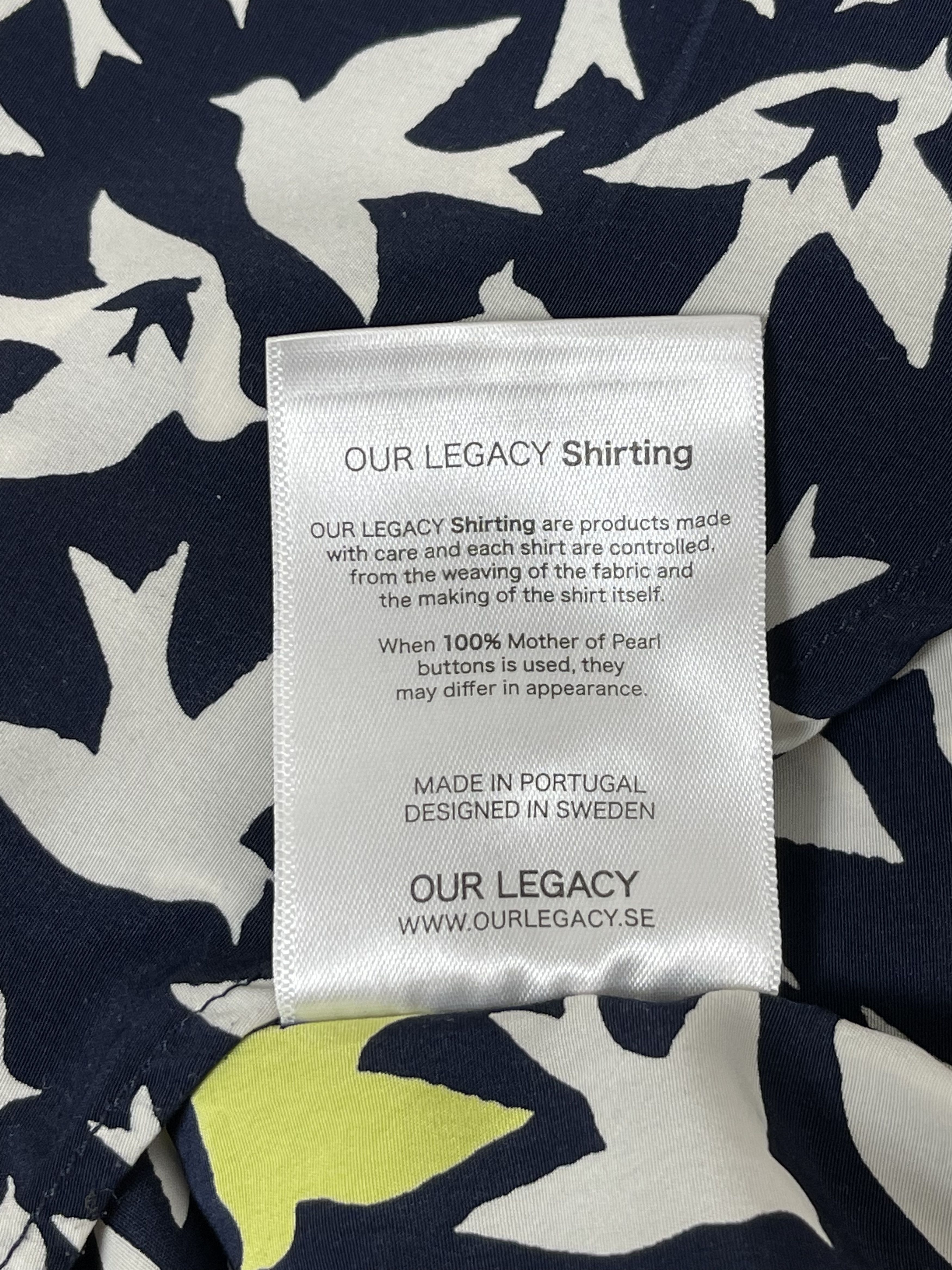 Our Legacy OUR LEGACY Shirt Long Sleeve Animal Print Size 46. Size US S / EU 44-46 / 1 - 7 Thumbnail