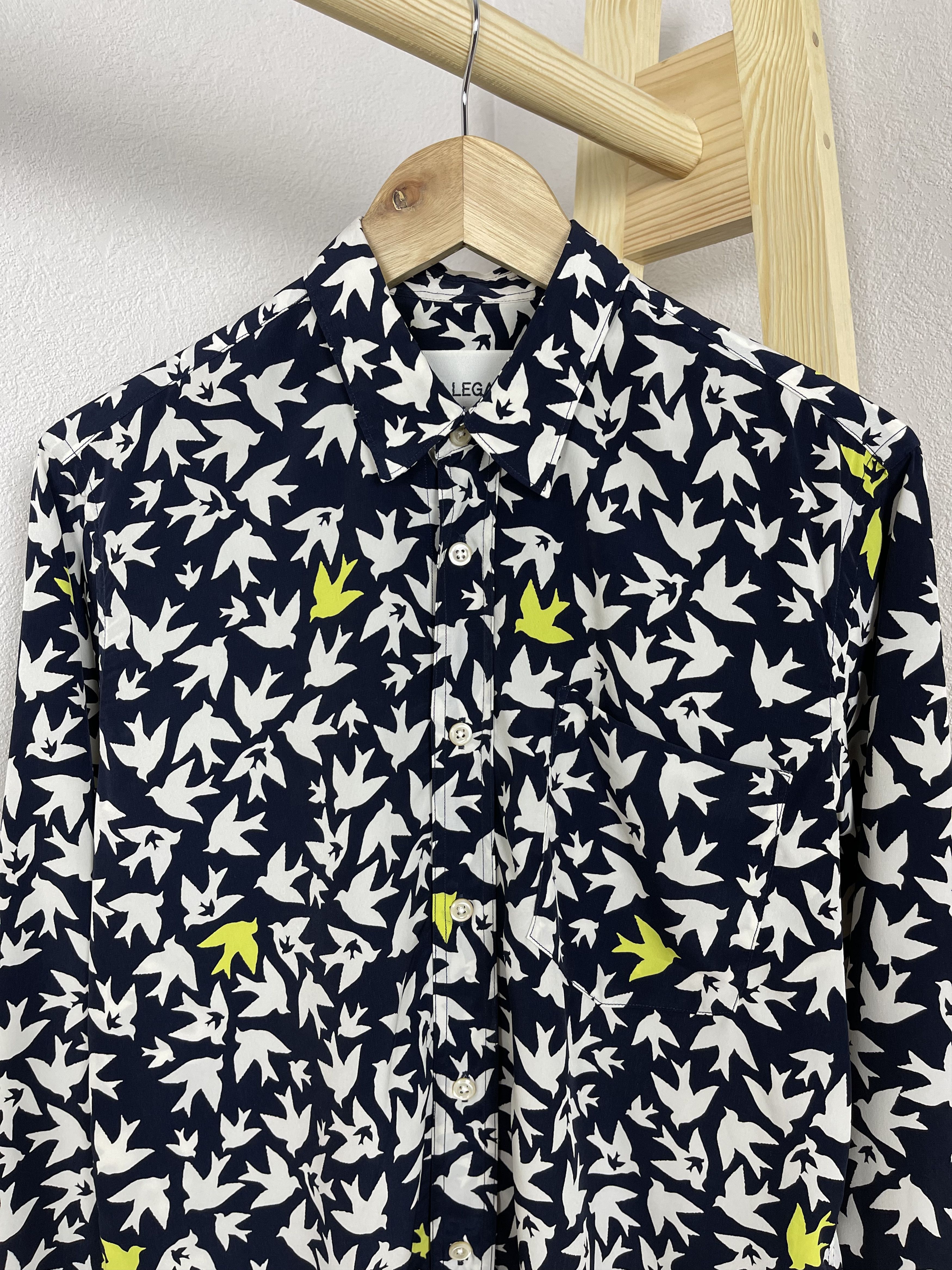 Our Legacy OUR LEGACY Shirt Long Sleeve Animal Print Size 46. Size US S / EU 44-46 / 1 - 3 Thumbnail
