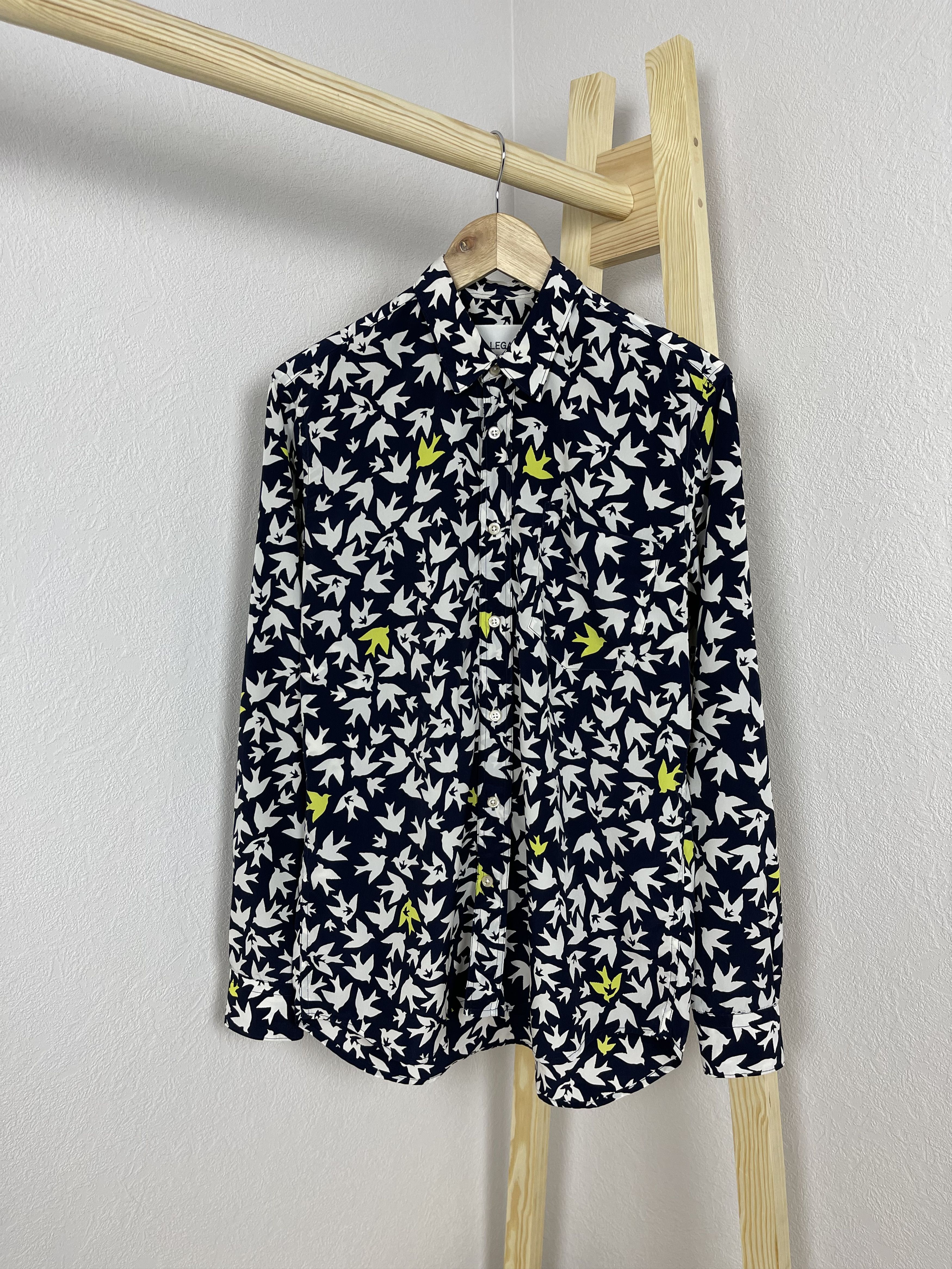 Our Legacy OUR LEGACY Shirt Long Sleeve Animal Print Size 46. Size US S / EU 44-46 / 1 - 1 Thumbnail